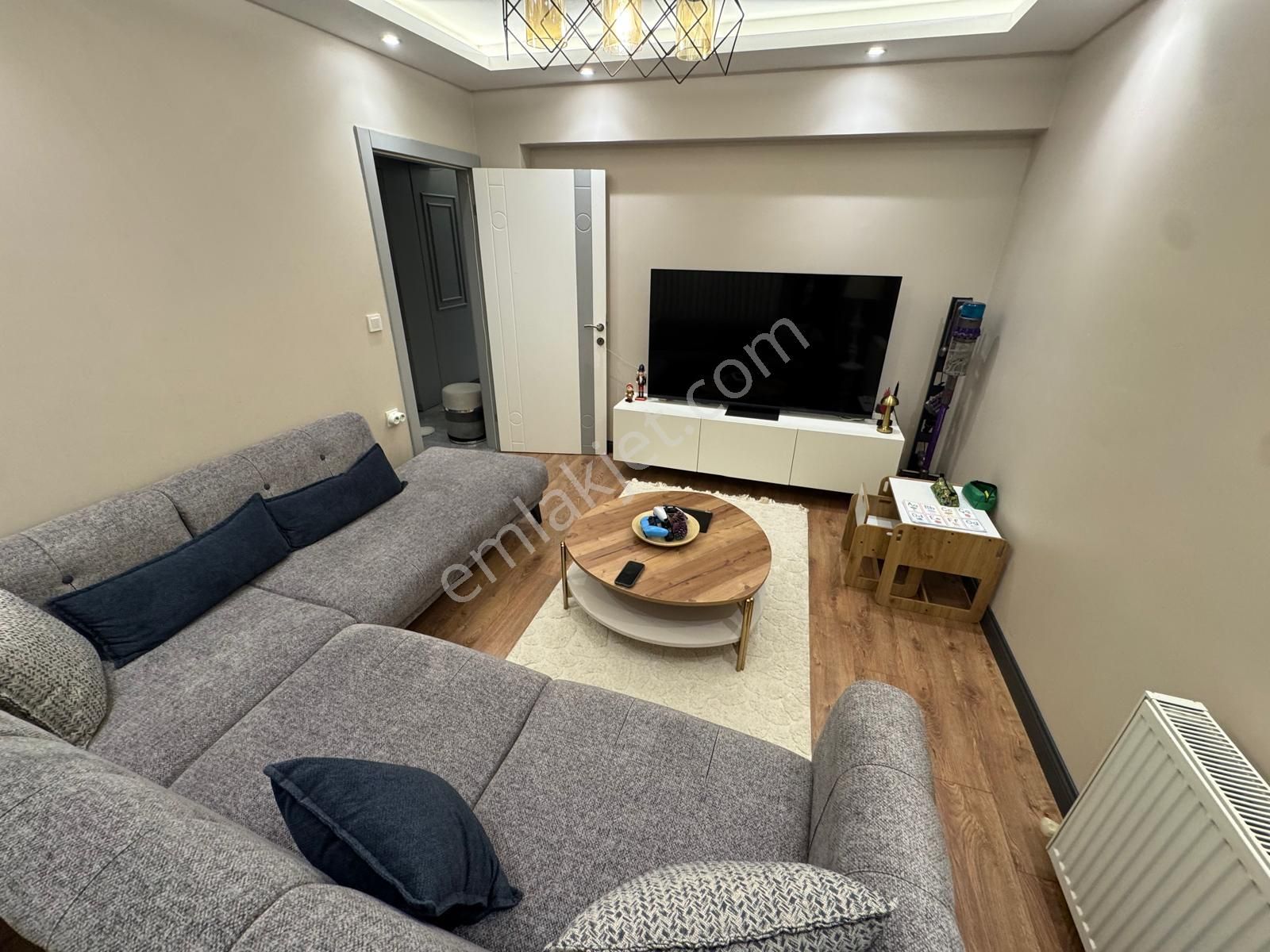 Cadde Üzerinde Özel Mimari3+1geniş M2'li Fullyaplı 7 Yllık Daire - Görsel 16