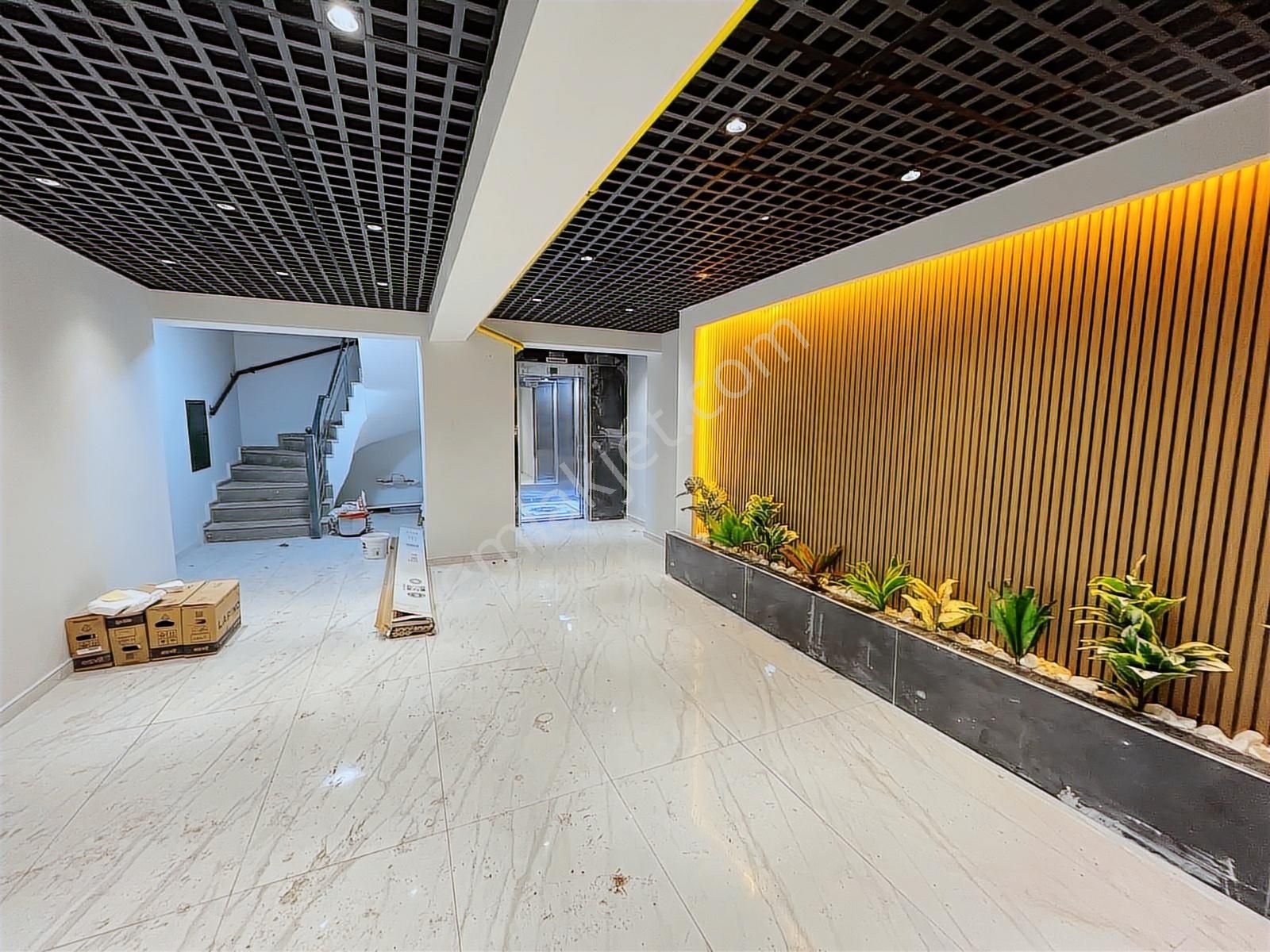 Bess'den Sazova Mahallesi'nde Bulvar Yakını Satılık 3+1 Daireler - Görsel 2