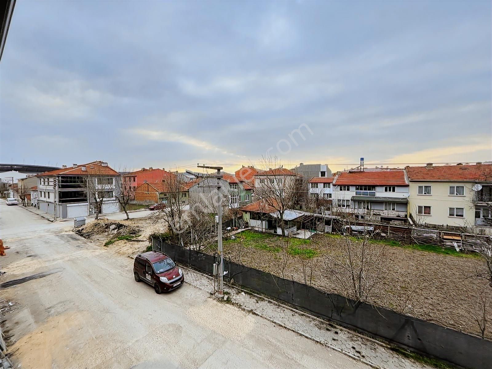Bess'den Sazova Mahallesi'nde Bulvar Yakını Satılık 3+1 Daireler - Görsel 16