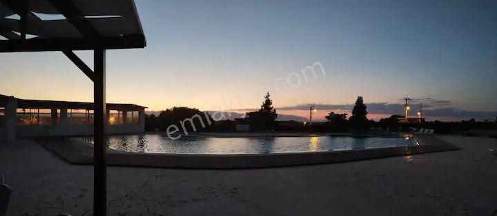 Çeşme Pırlanta'da Satılık 4+1 Tripleks Villa | Havuzlu Site - Görsel 24