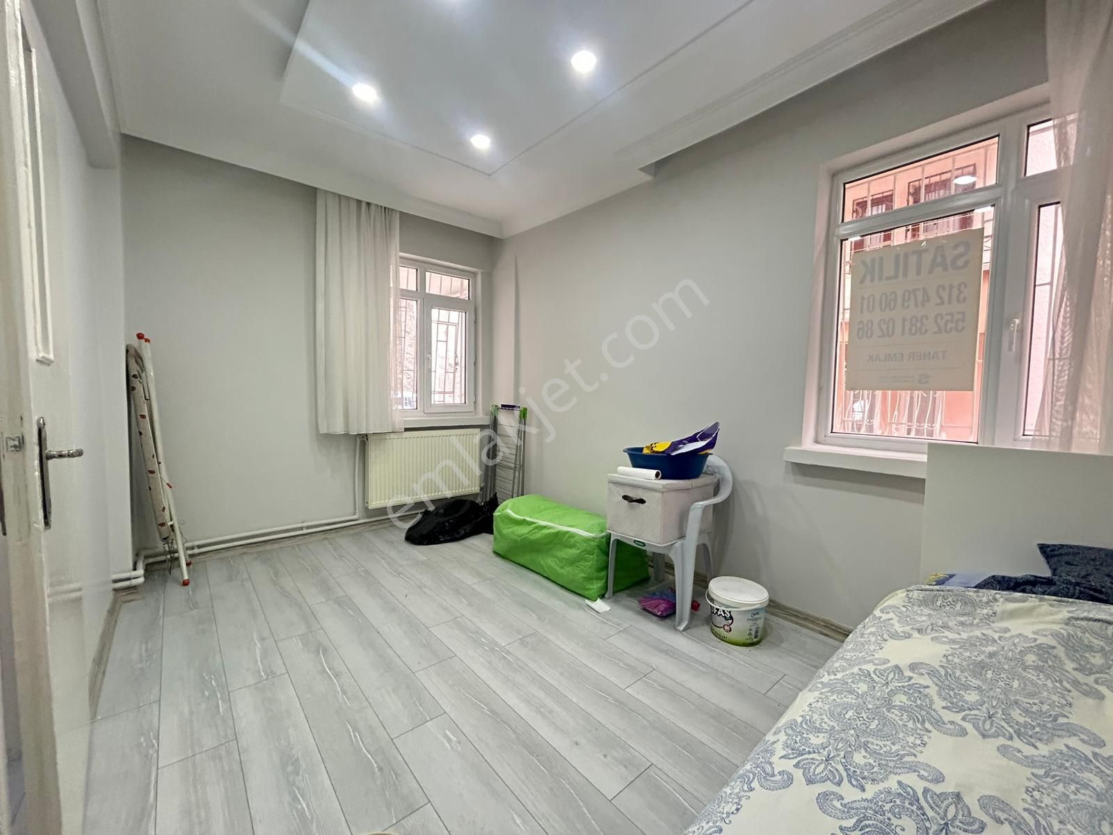 Taner'den Dikmen Hürriyet Caddesinde 2+1 Giriş Kat Bakımlı Daire - Görsel 12