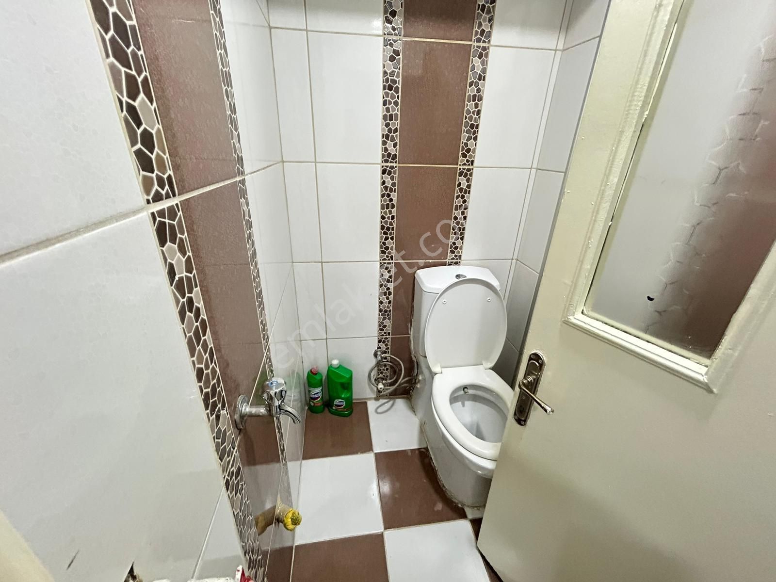 Taner'den Dikmen Hürriyet Caddesinde 2+1 Giriş Kat Bakımlı Daire - Görsel 10