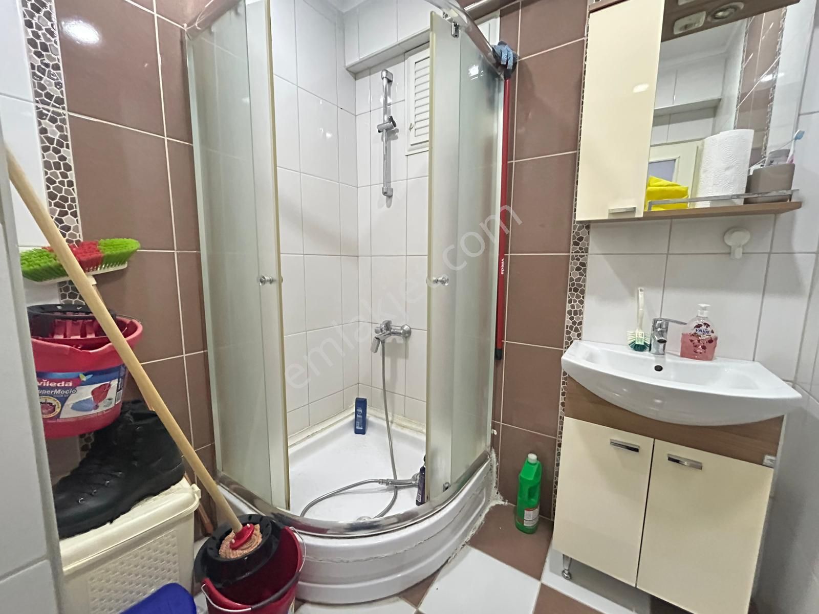 Taner'den Dikmen Hürriyet Caddesinde 2+1 Giriş Kat Bakımlı Daire - Görsel 9