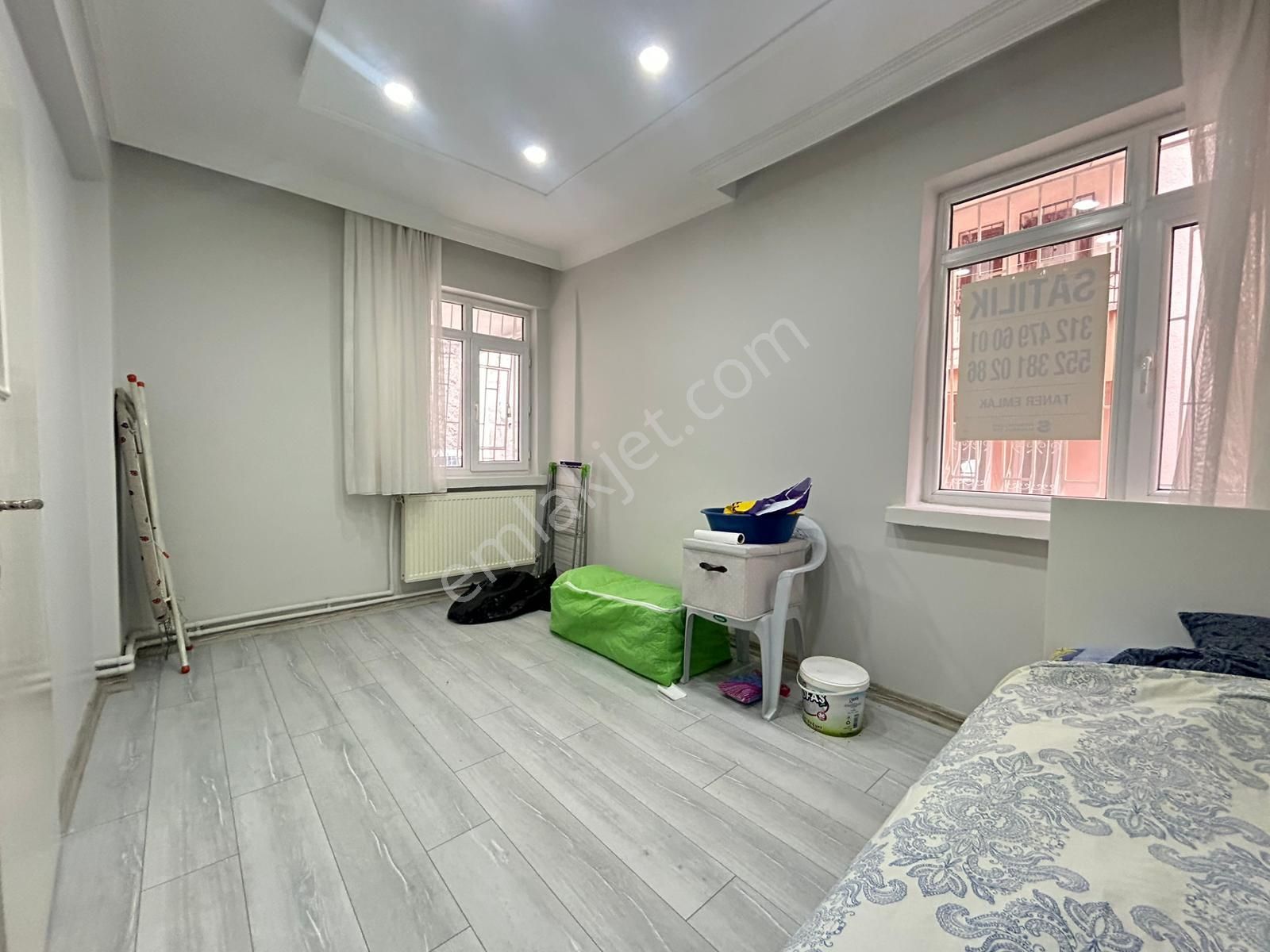 Taner'den Dikmen Hürriyet Caddesinde 2+1 Giriş Kat Bakımlı Daire - Görsel 22