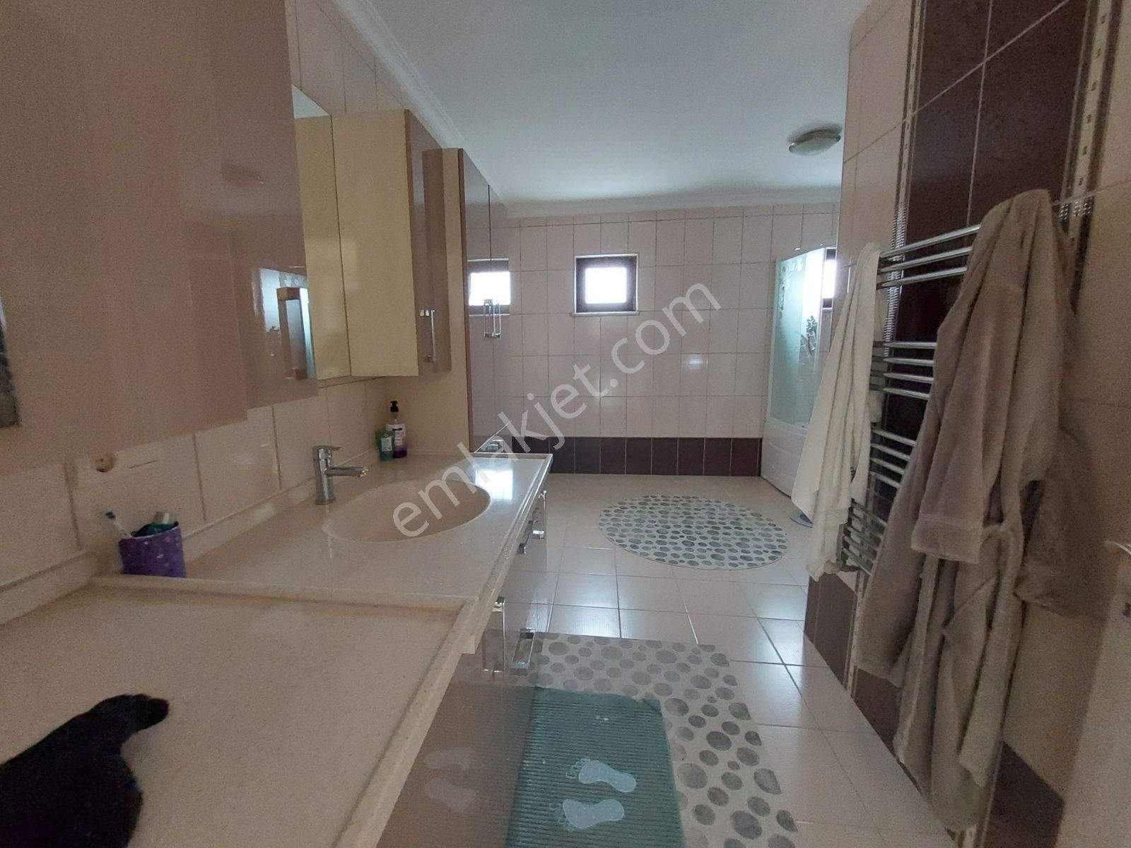 Bursa Manzaralı 3 Katlı Villa Konforunda 600 M2 Müstakil Ev - Görsel 16