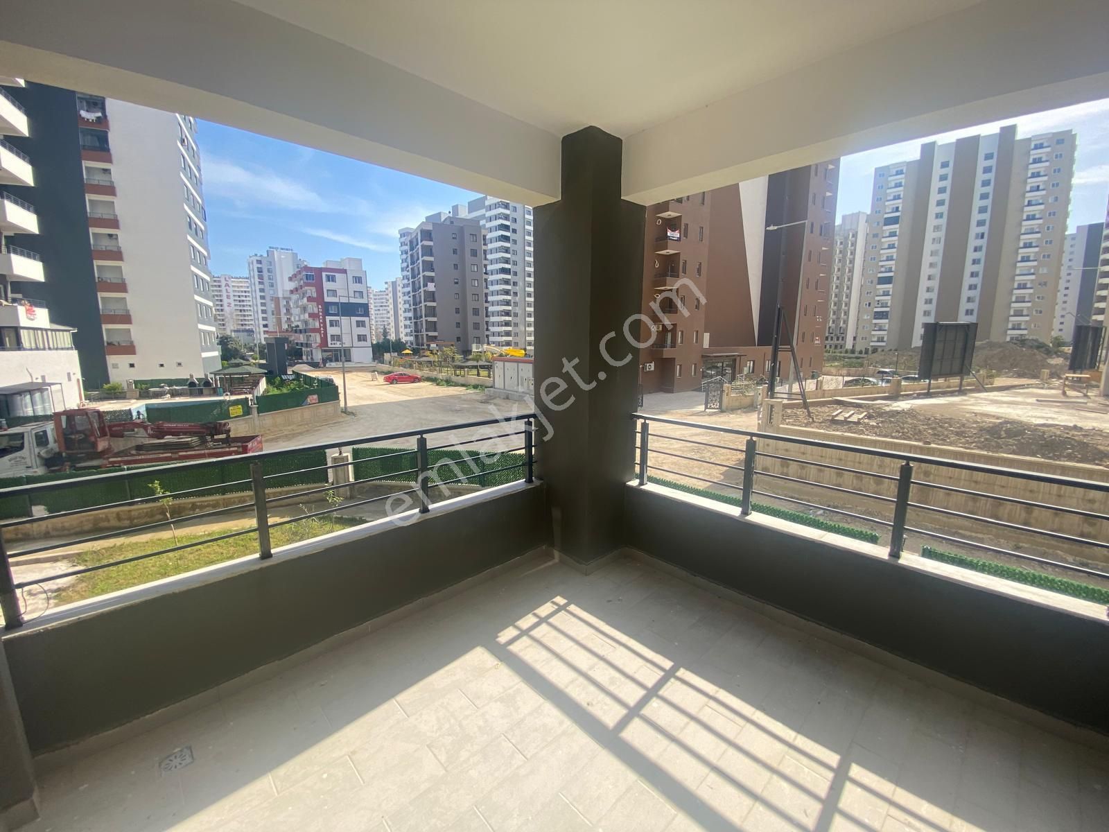 Erdemli Arpaç'ta Denize 250 Mt Mesafe'de Hamam & Sauna & Fitness Ve Havuzlu 2+1 Daire - Görsel 16