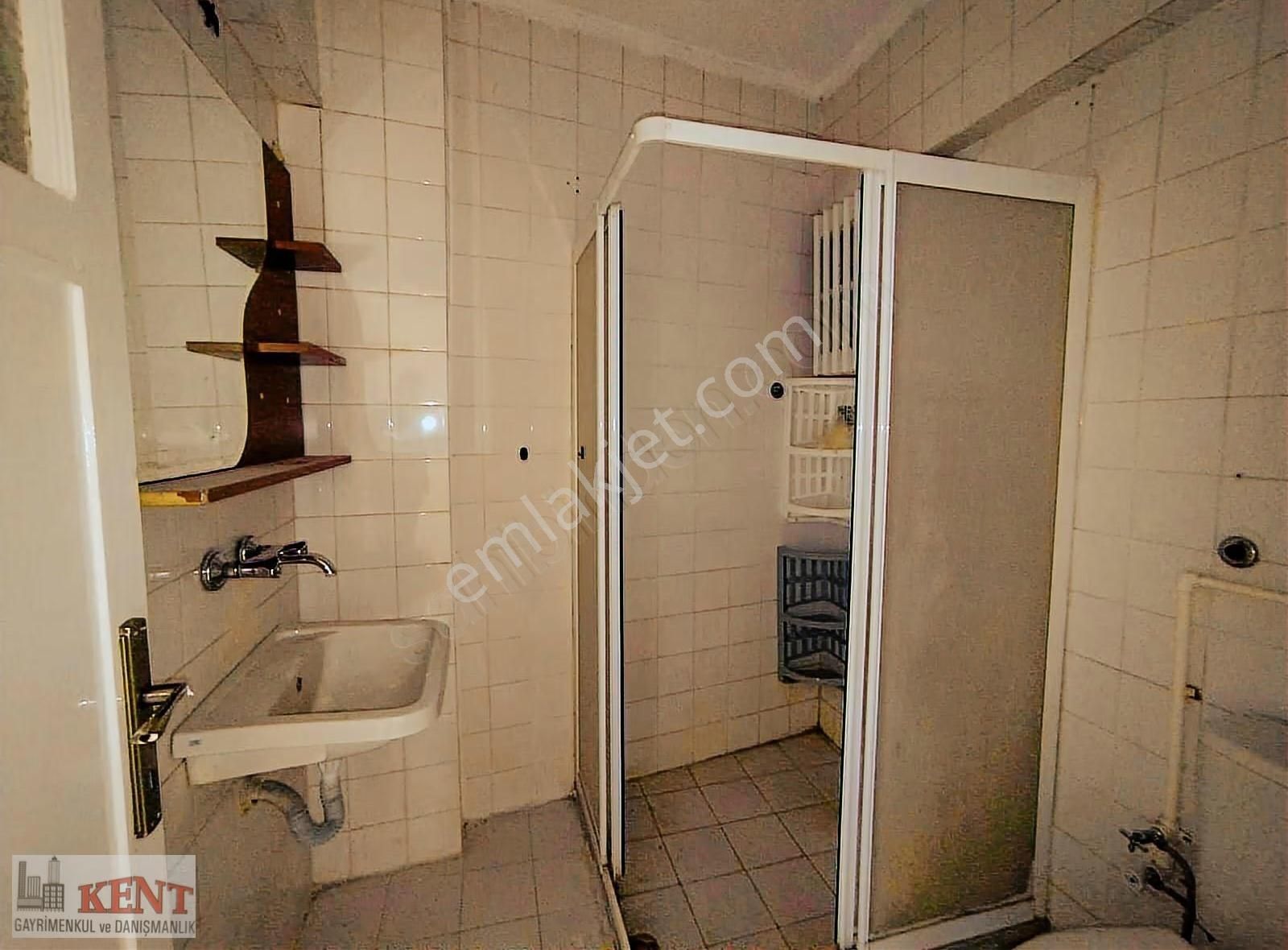 Kent Emlak'tan Çarşı Merkezde Kiralık Daire - Görsel 8