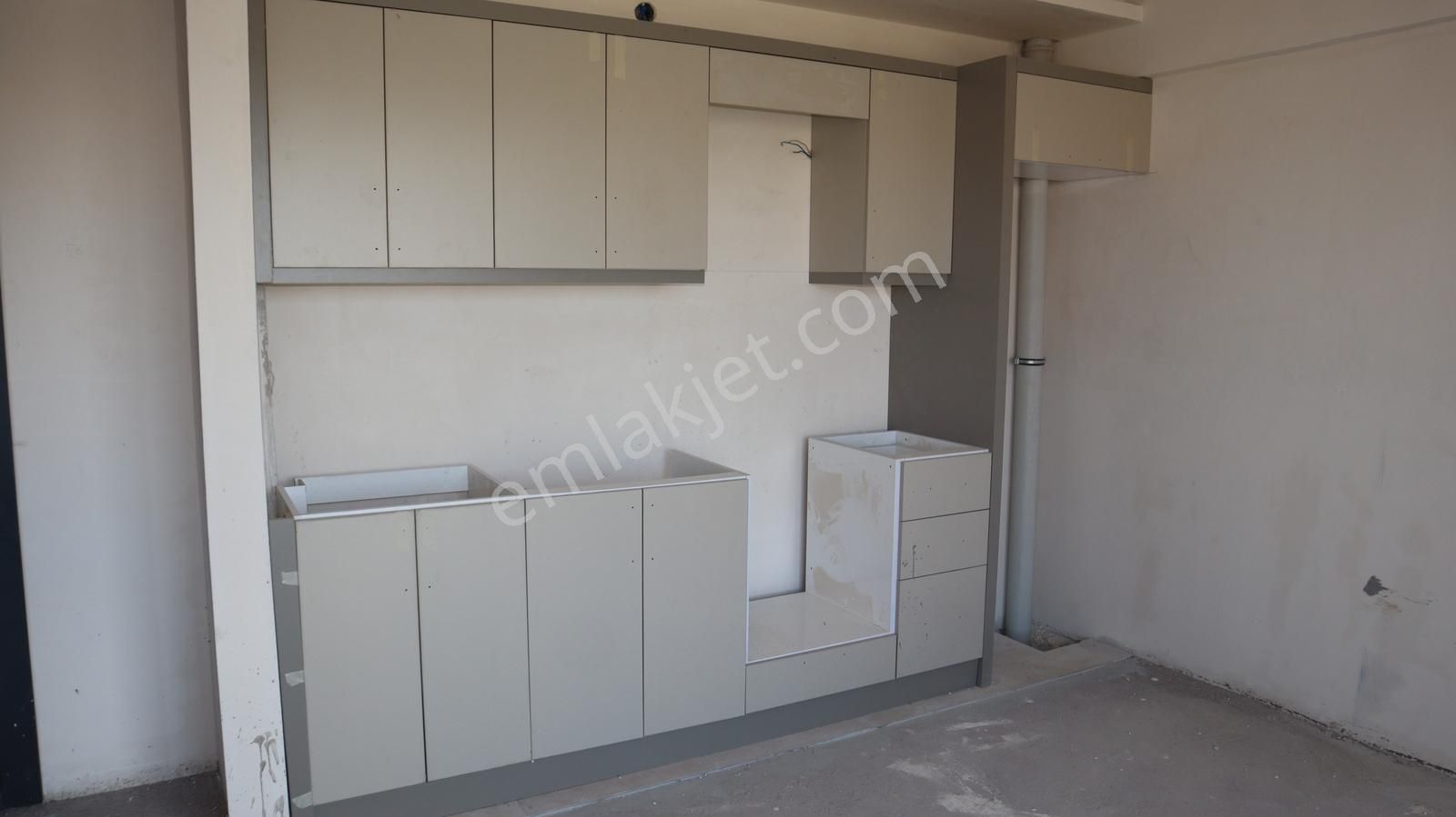 Pursaklar Havaalanı Yolunda 1+1 Satılık Daire - Görsel 2