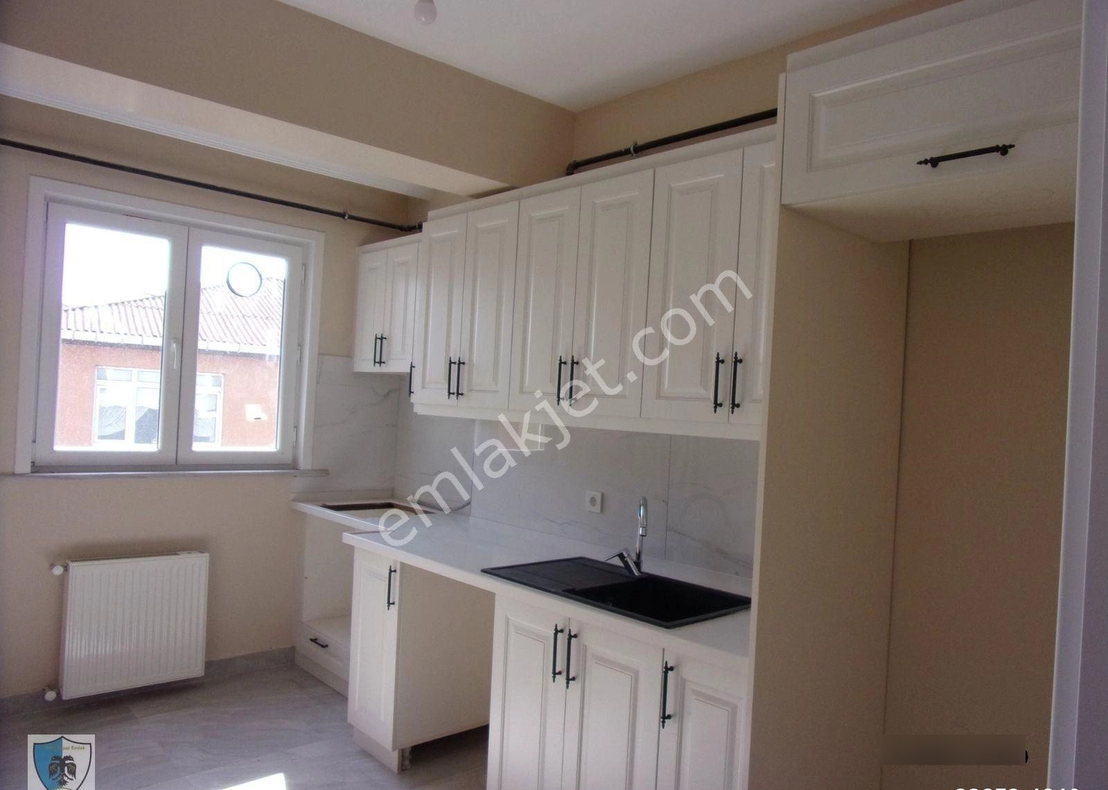 Sarıyer Tarabya Üstünde 2+1 110 Metrekare Sıfırlanmış Kiralık Daire - Görsel 11