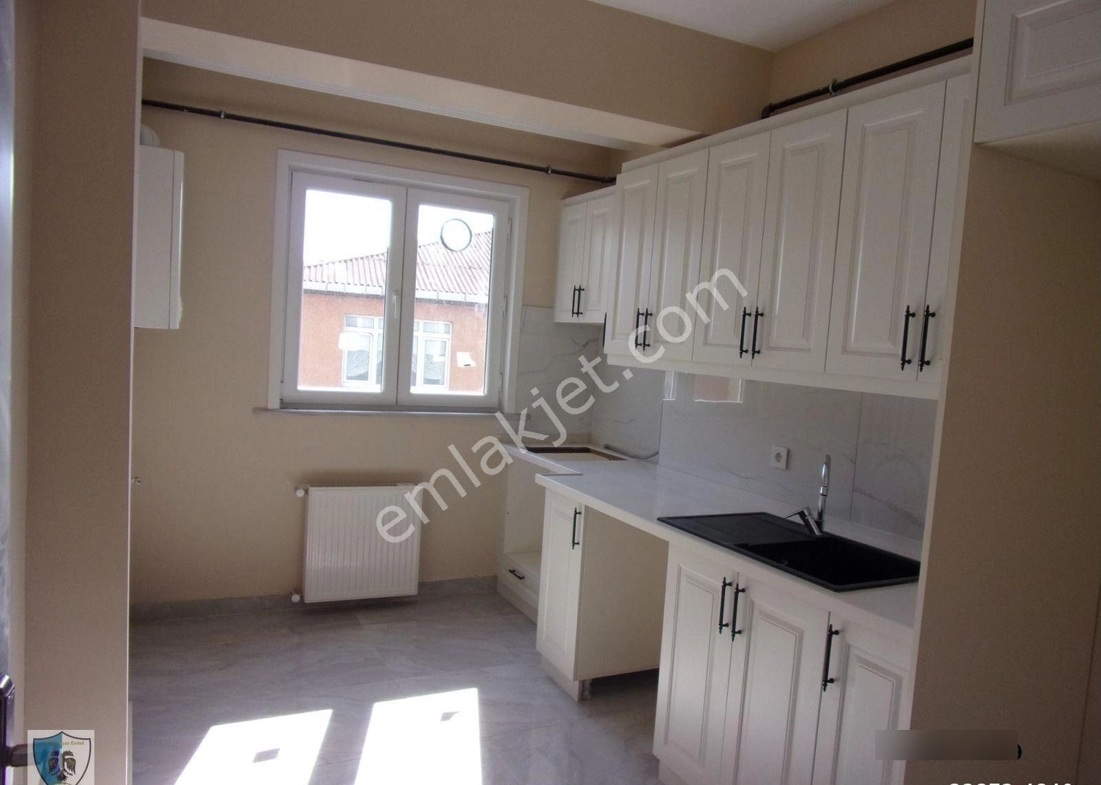 Sarıyer Tarabya Üstünde 2+1 110 Metrekare Sıfırlanmış Kiralık Daire - Görsel 6