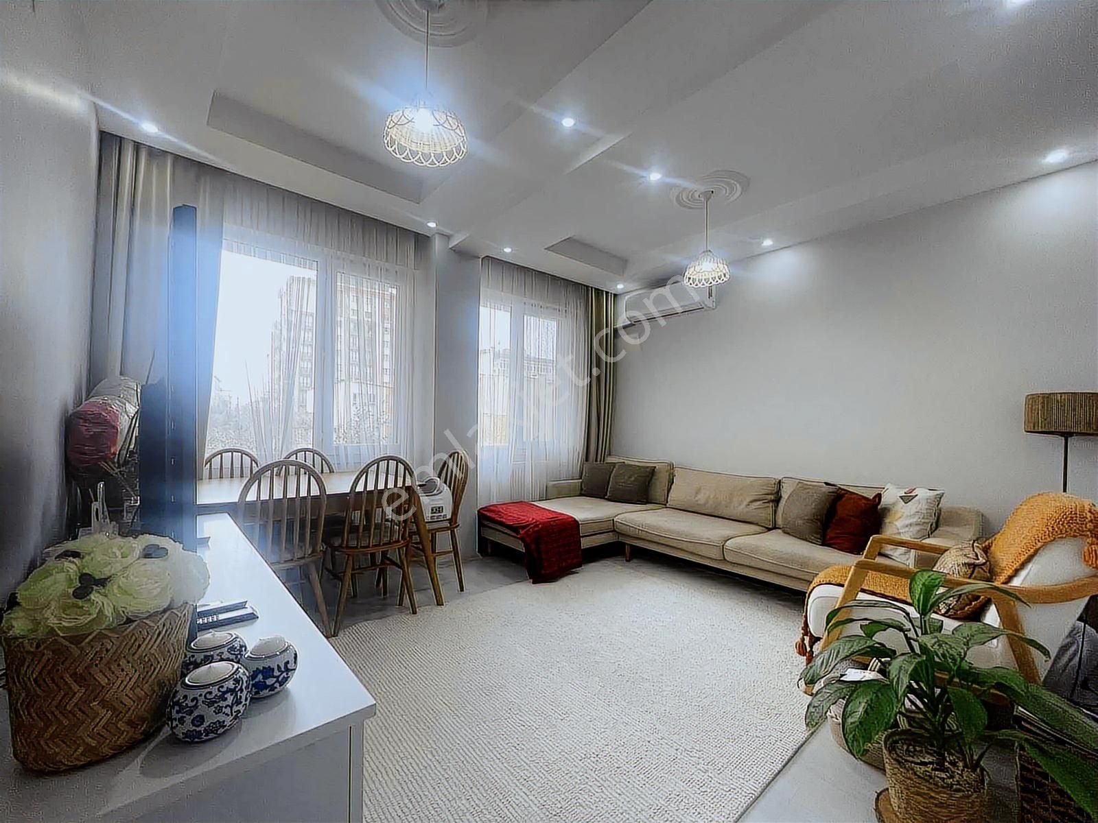 Temiz Bakımlı Cumhriyete Yakın 1+1 Güney Cepheli Satılık Daire - Görsel 13