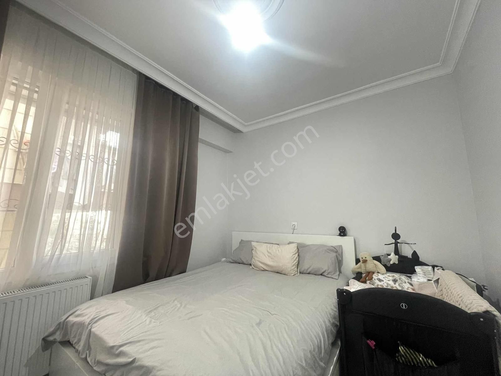 Temiz Bakımlı Cumhriyete Yakın 1+1 Güney Cepheli Satılık Daire - Görsel 6