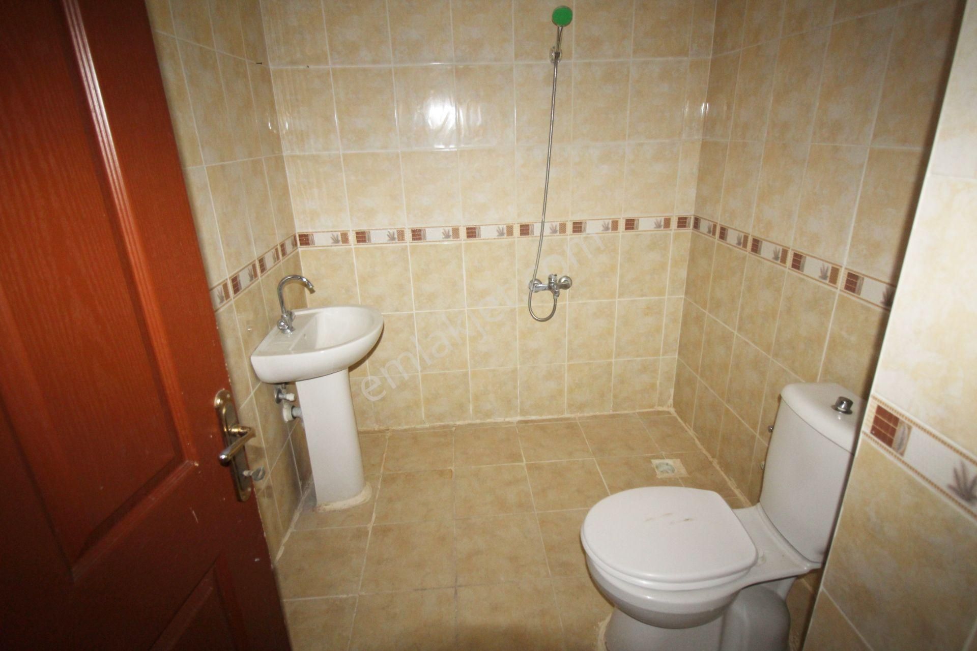 Krc'den Gamze Özdemir Caddesinde Manzaralı 3+1 Satılık Daire - Görsel 21