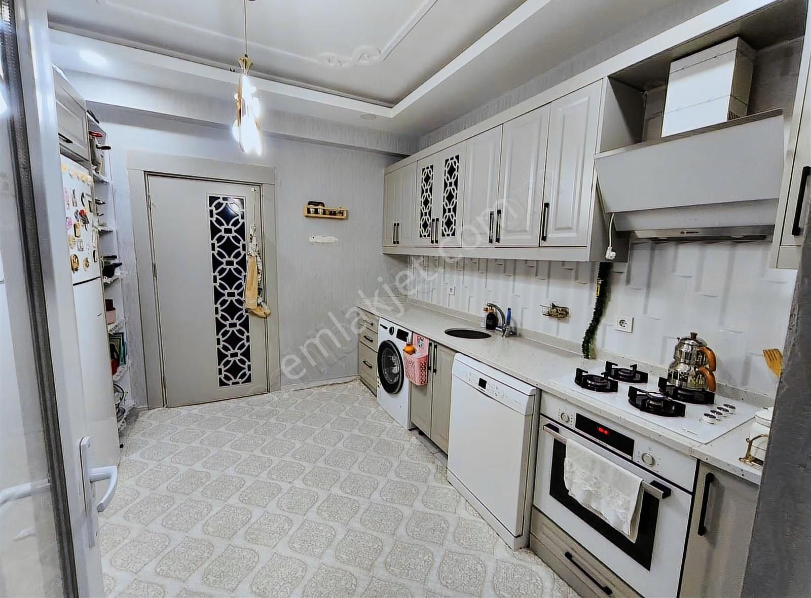 Seyran Emlaktan A.y. Hastanesi Yanında Satlık Full Bakımlı 2+1 - Görsel 16