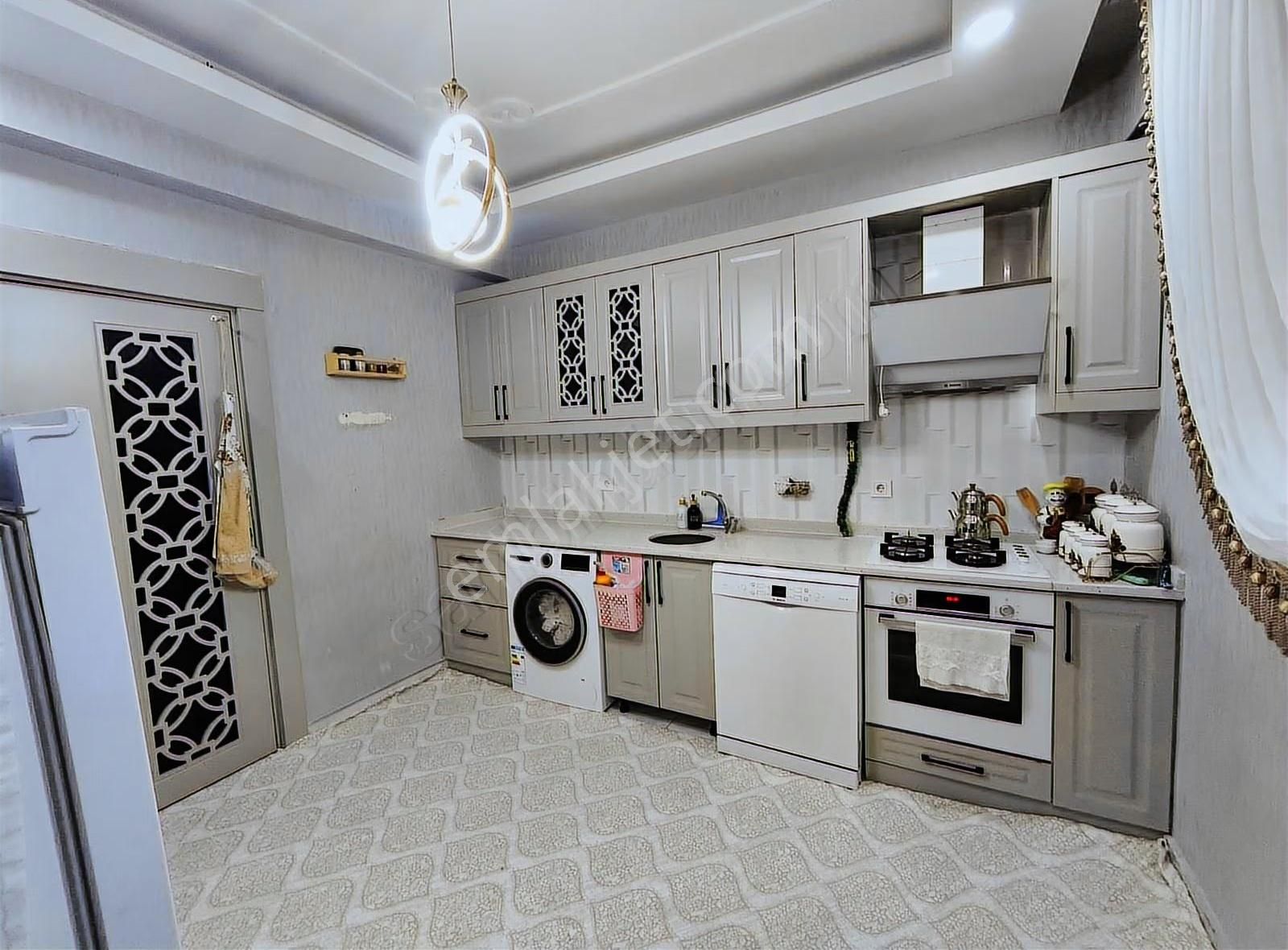 Seyran Emlaktan A.y. Hastanesi Yanında Satlık Full Bakımlı 2+1 - Görsel 26