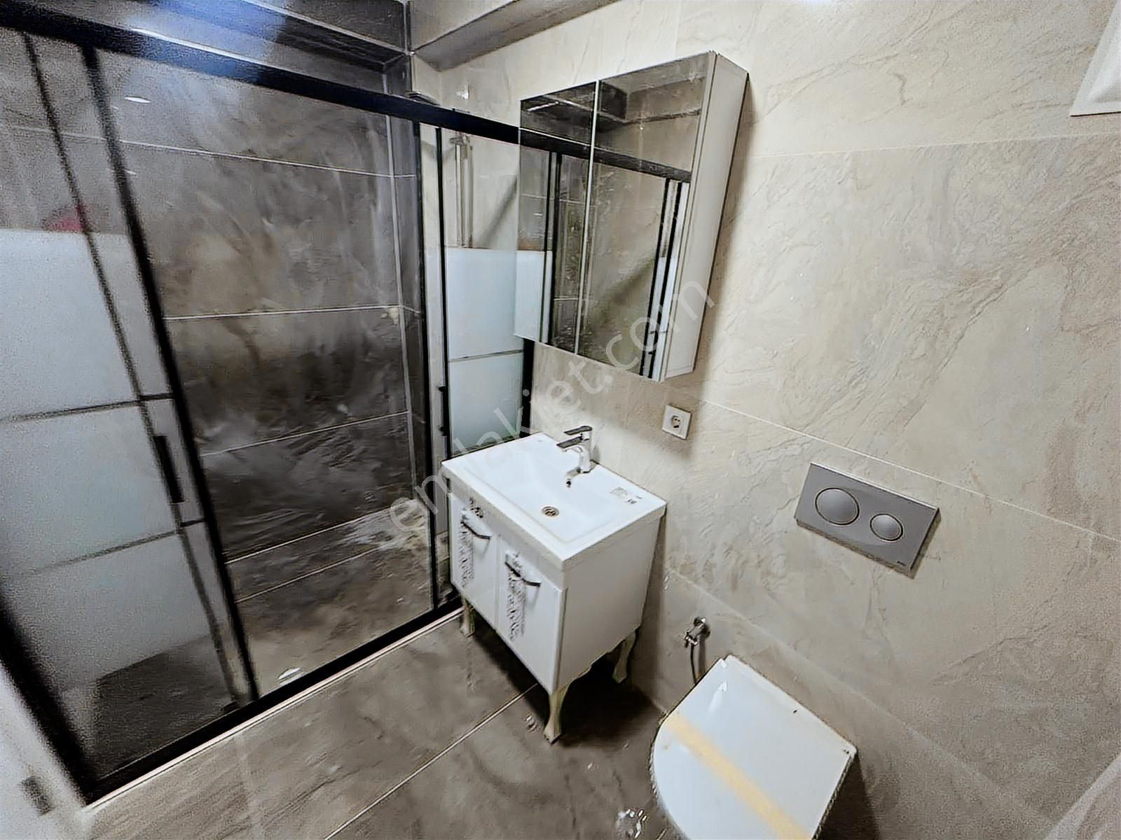 Şeref Emlak Otoparklı Sıfır 2+1 Daire 40,000 Tl - Görsel 2