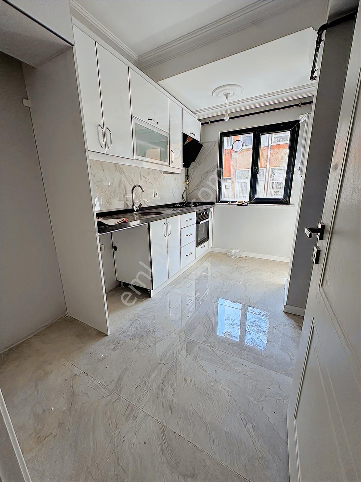 Şeref Emlak Otoparklı Sıfır 2+1 Daire 40,000 Tl - Görsel 19