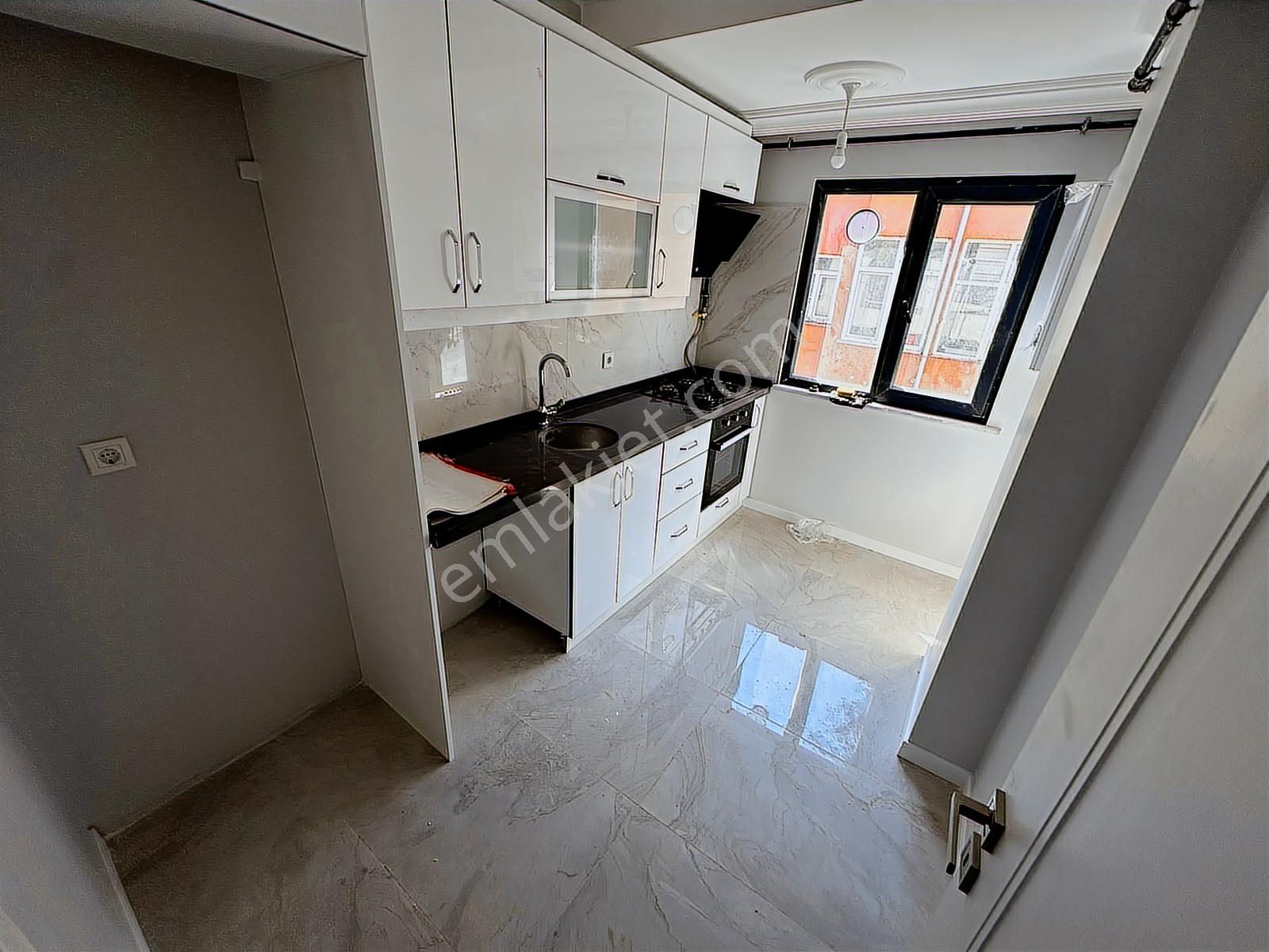 Şeref Emlak Otoparklı Sıfır 2+1 Daire 40,000 Tl - Görsel 9
