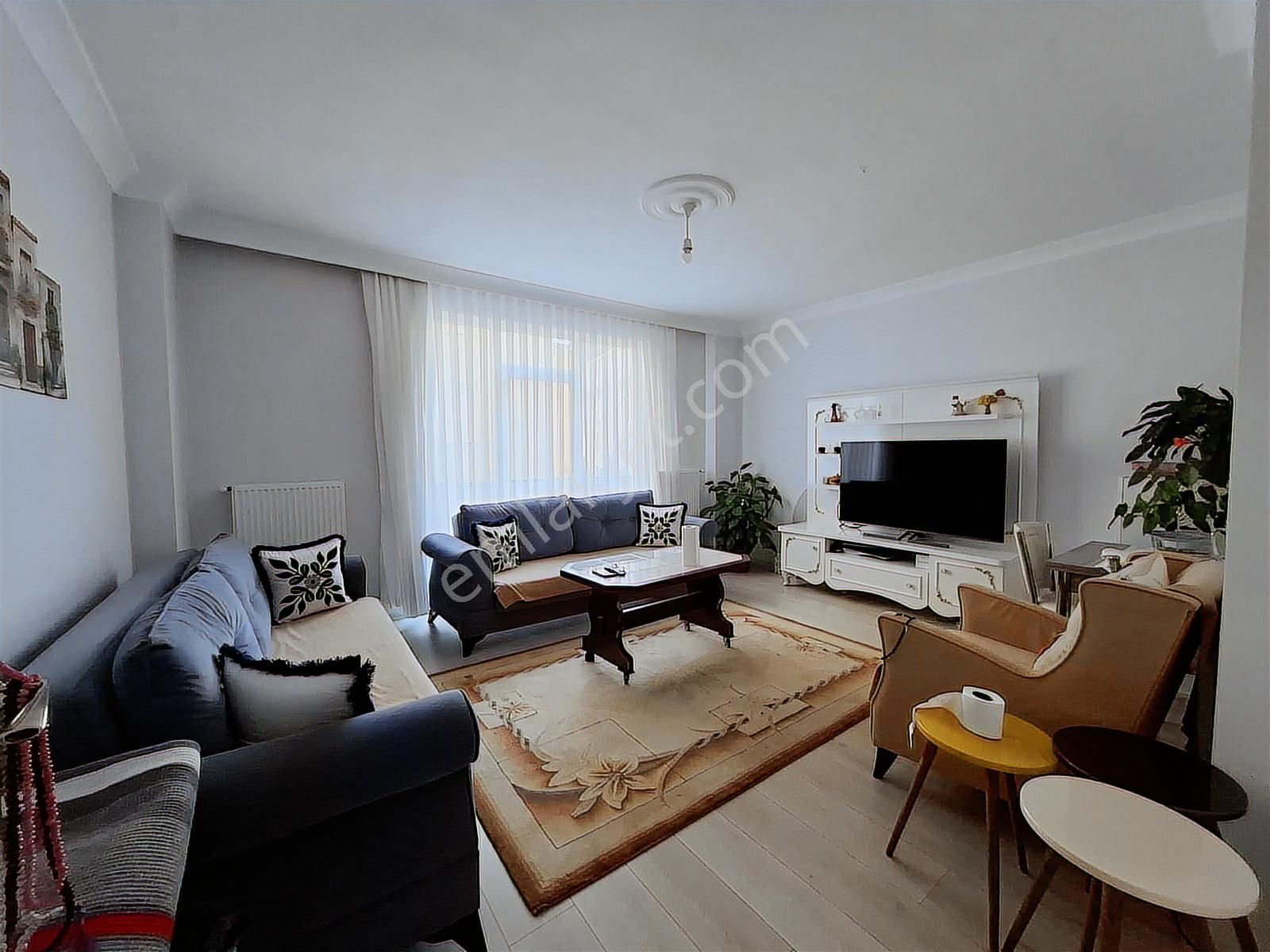 Hürriyet Mah. Cad.ye 1. Paralel Satılık 2+1 100 M2 Brüt Daire - Görsel 20