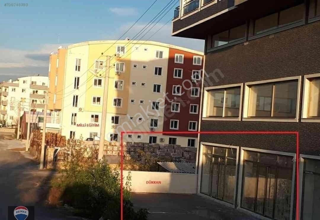 Söke'de 220 M2 Kullanım Alanı Olan Bacalı İşyeri - Görsel 3