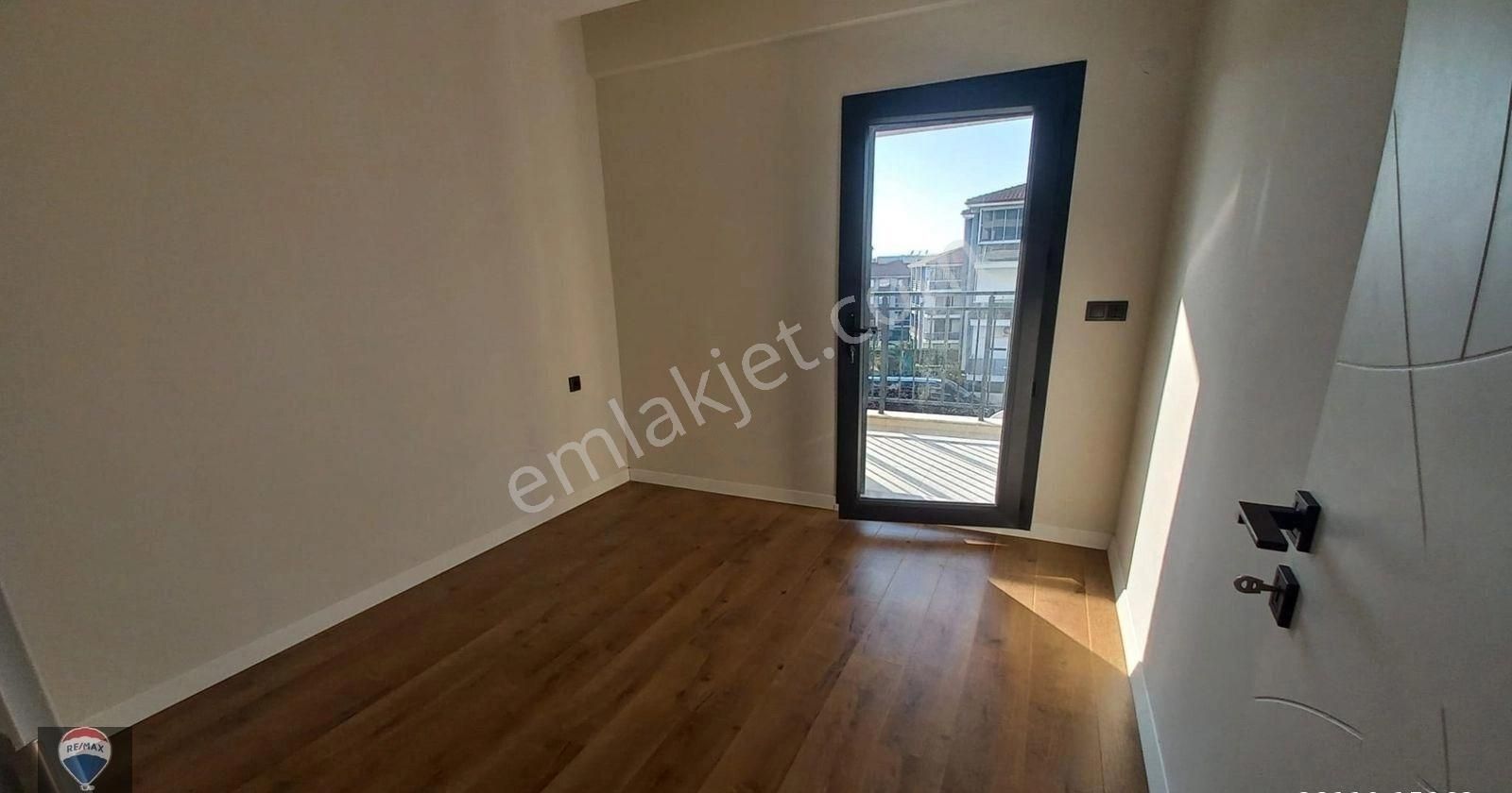 Kiralık Kuşadası Değirmenderede 2 Oda 1 Salon Ara Kat Daire... - Görsel 15