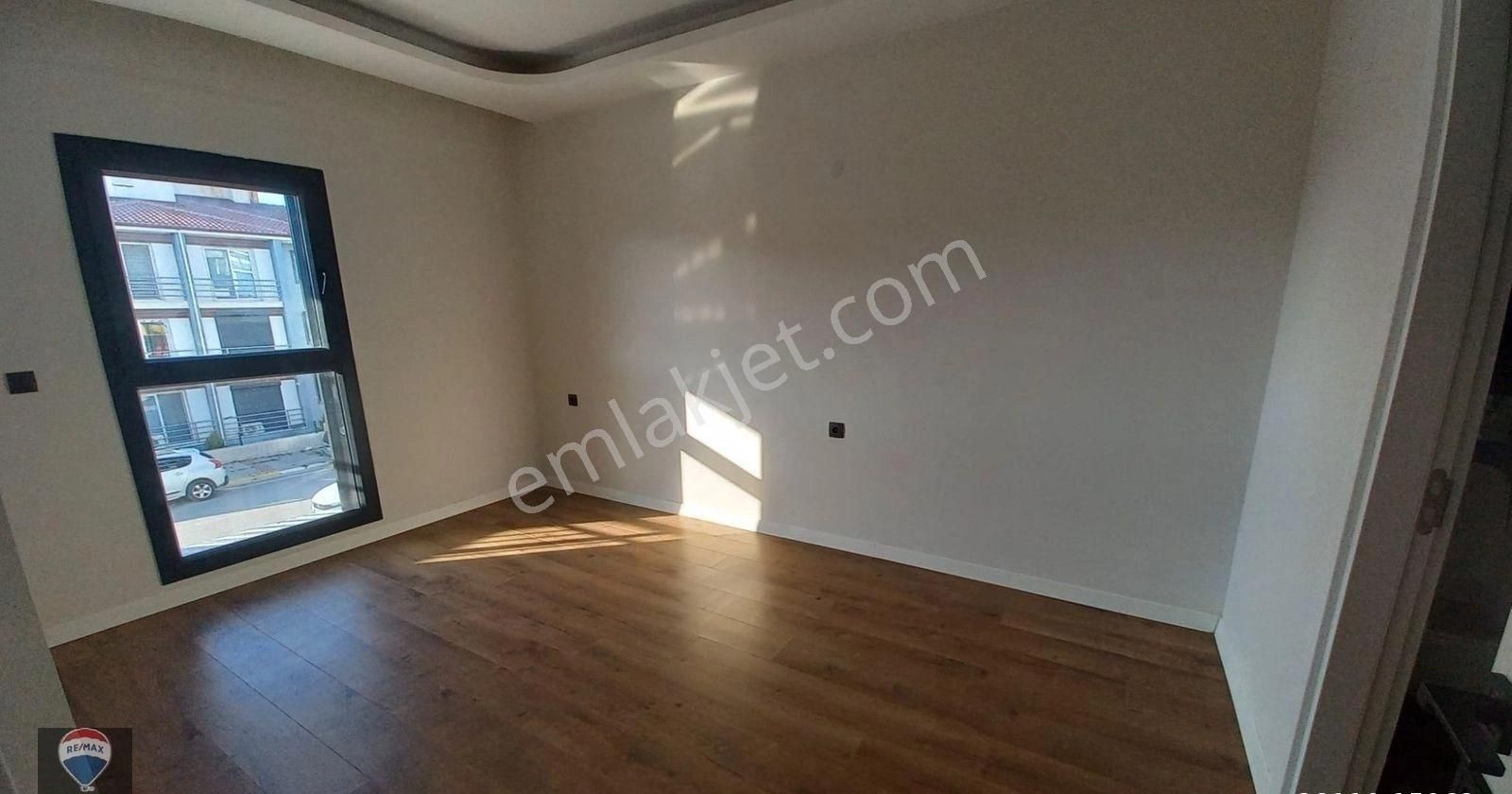 Kiralık Kuşadası Değirmenderede 2 Oda 1 Salon Ara Kat Daire... - Görsel 11