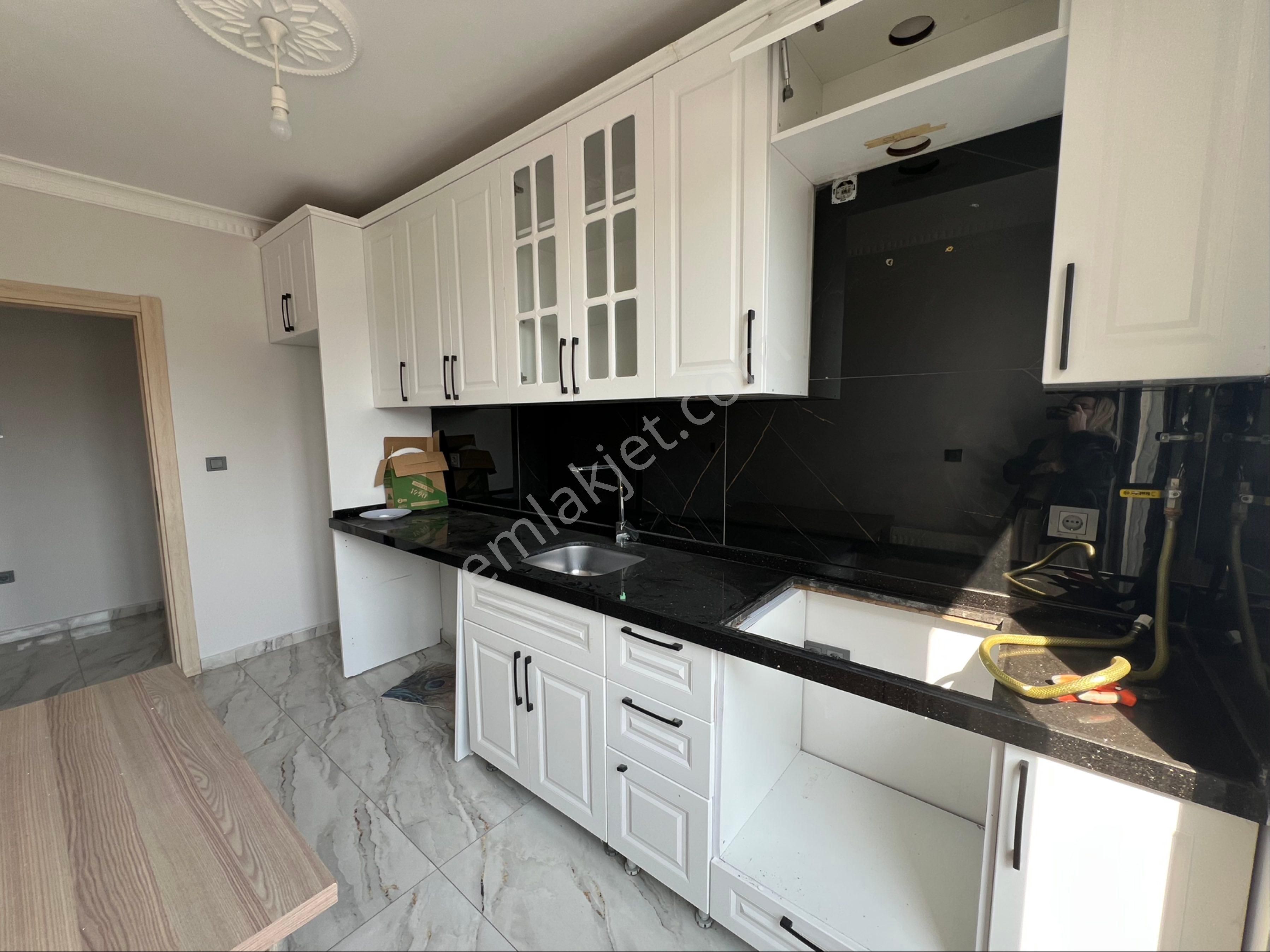 Altunoğlu Gayrimenkul"den Denizköşkler Mah.metrobüse Yürüme Mesafesinde 2+1 Yeni Bina - Görsel 5