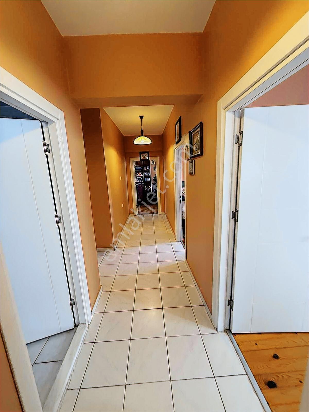 Trabzon Meydanda Fırsat Daire - Görsel 18