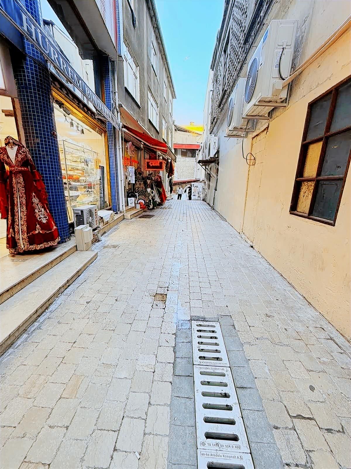 Trabzon Meydanda Fırsat Daire - Görsel 26