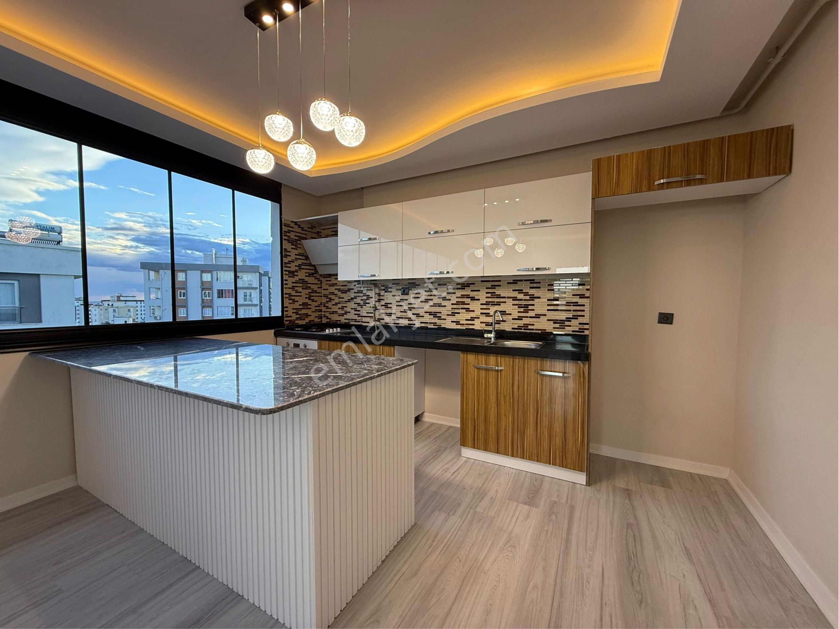 100. Yıl Mahallesi Diş Hastanesi Civarı Havuzlu Sitede Lüks 3+1 – Emsalsiz Fiyat