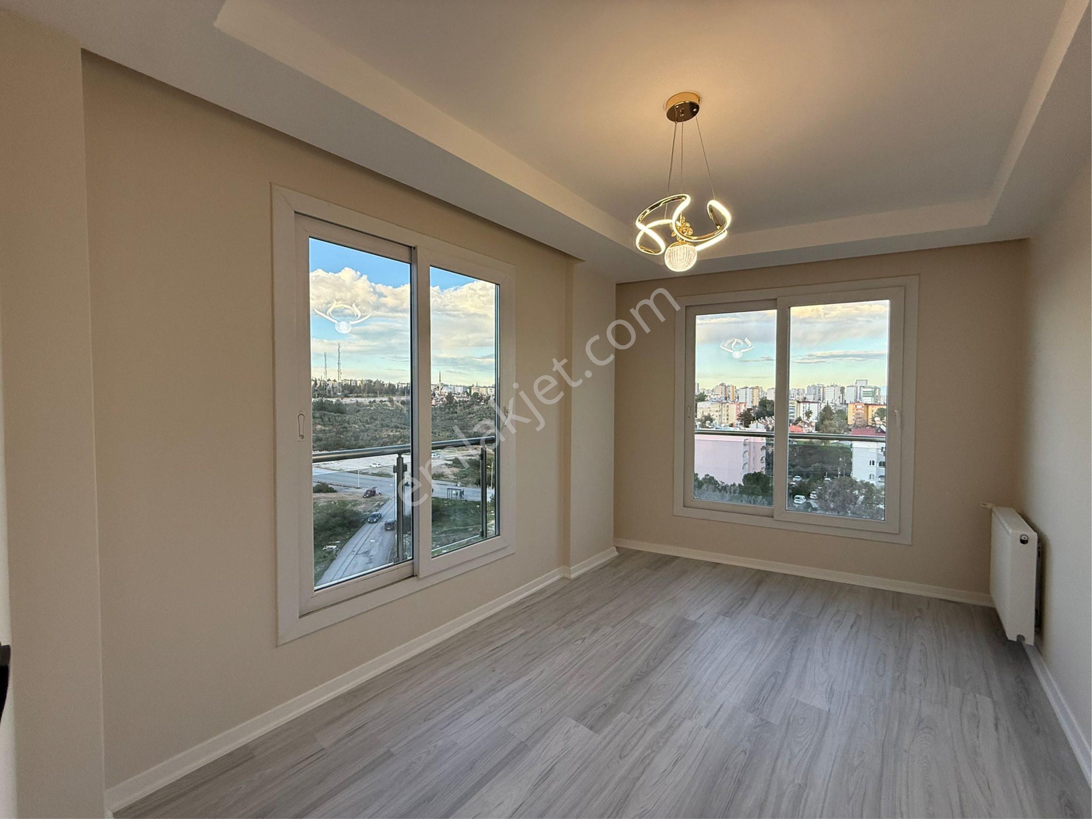 100. Yıl Mahallesi Diş Hastanesi Civarı Havuzlu Sitede Lüks 3+1 – Emsalsiz Fiyat - Görsel 13