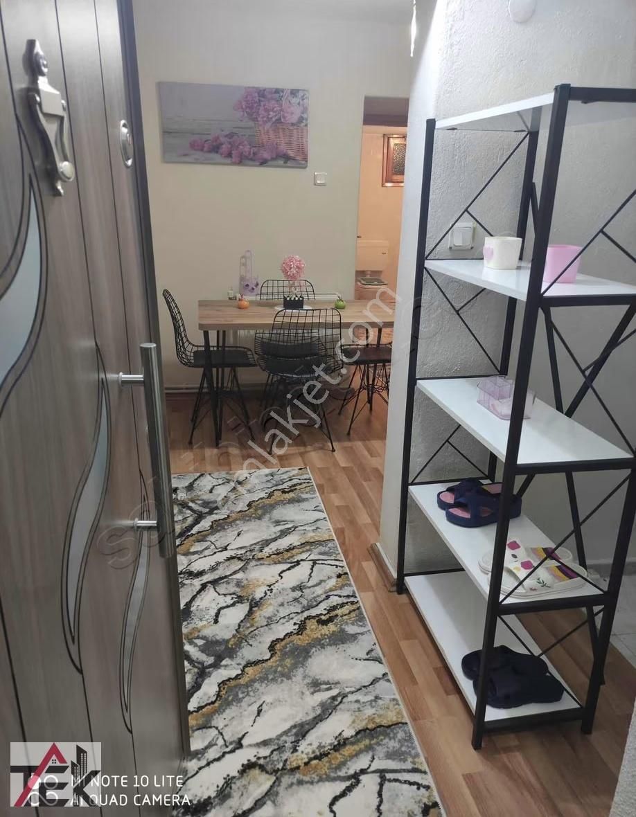 Merkezi Konumda 90 M² Geniş 2+0 Otoparklı Fırsat Daire - Görsel 6