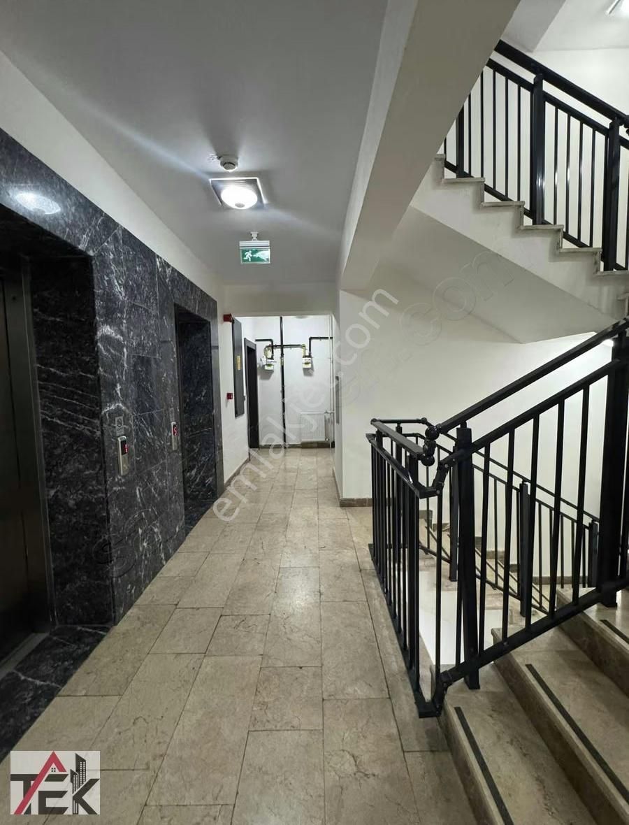 Bayraklı Toki Satılık Daire 2+1 - Görsel 2