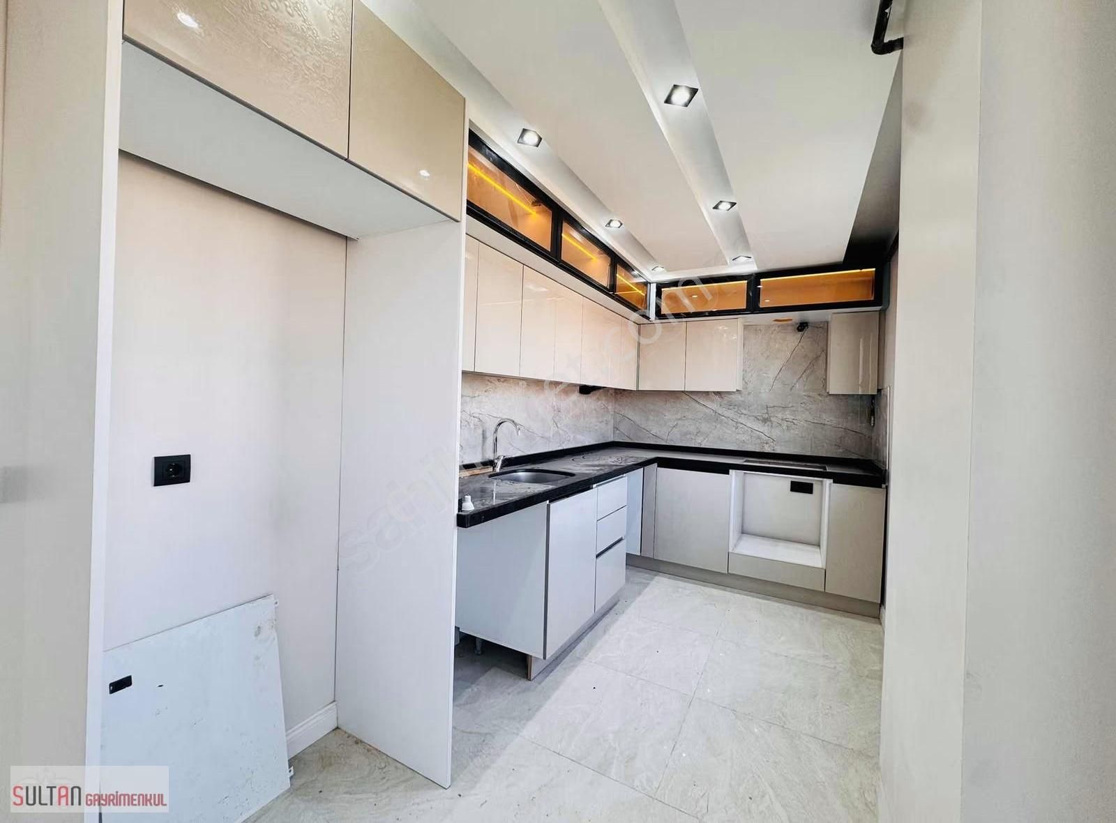 Sultan Gayrımenkul'dan Çınar Mevkıı 3 + 1 Çatılı Dubleks - Görsel 15