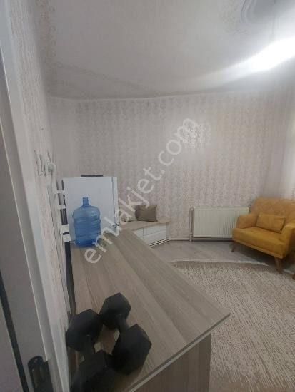 Fatih Işıklarda 3+1 Tramvay Yakını Krediye Uygun Boş Daire - Görsel 3