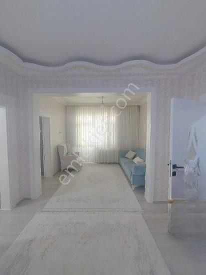 Fatih Işıklarda 3+1 Tramvay Yakını Krediye Uygun Boş Daire - Görsel 11