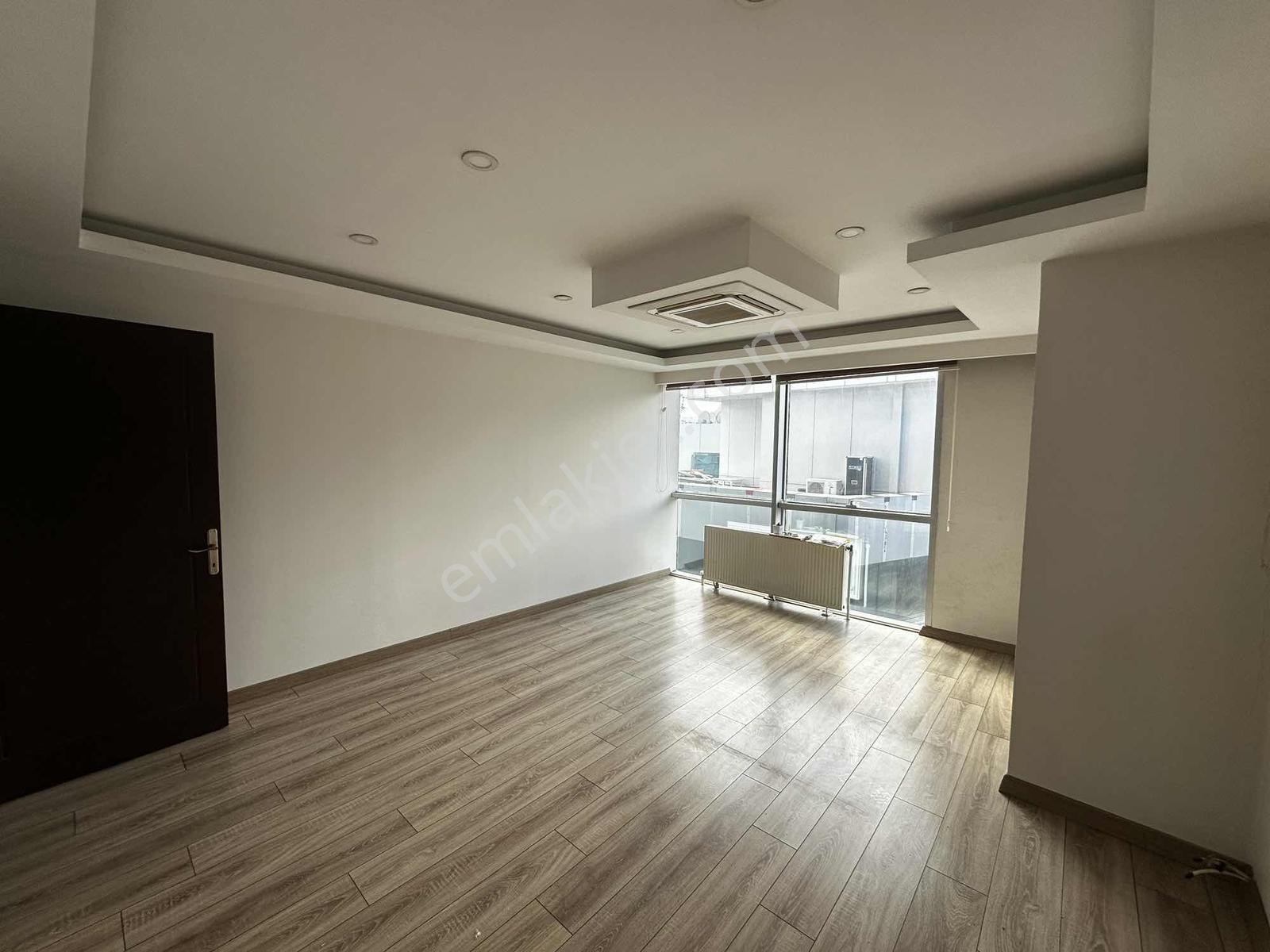 Deka Gayrimenkul'den İlkadım Şehrin Kalbinde Kiralık 340m² Ofis - Görsel 25