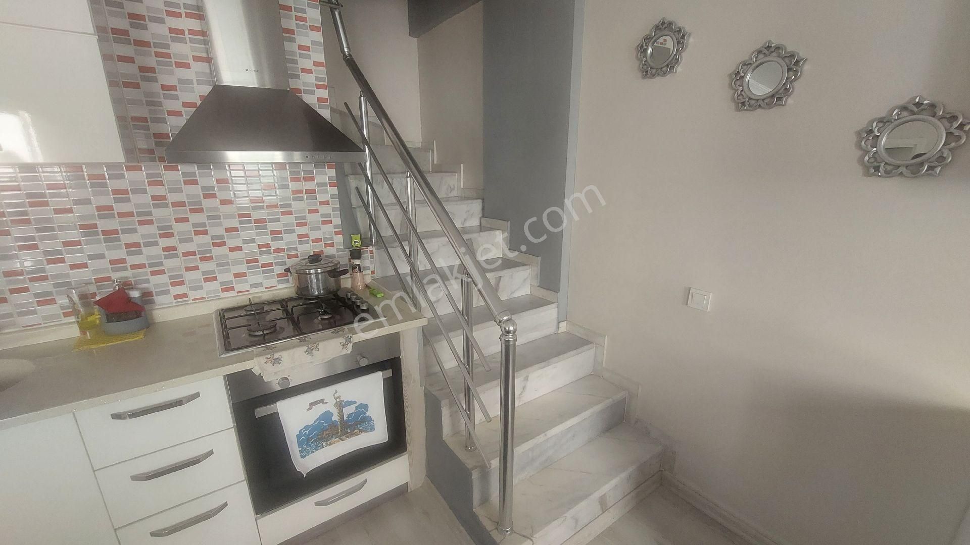 Kuşadası Türkmende Harika Çatı Dublexi - Görsel 14