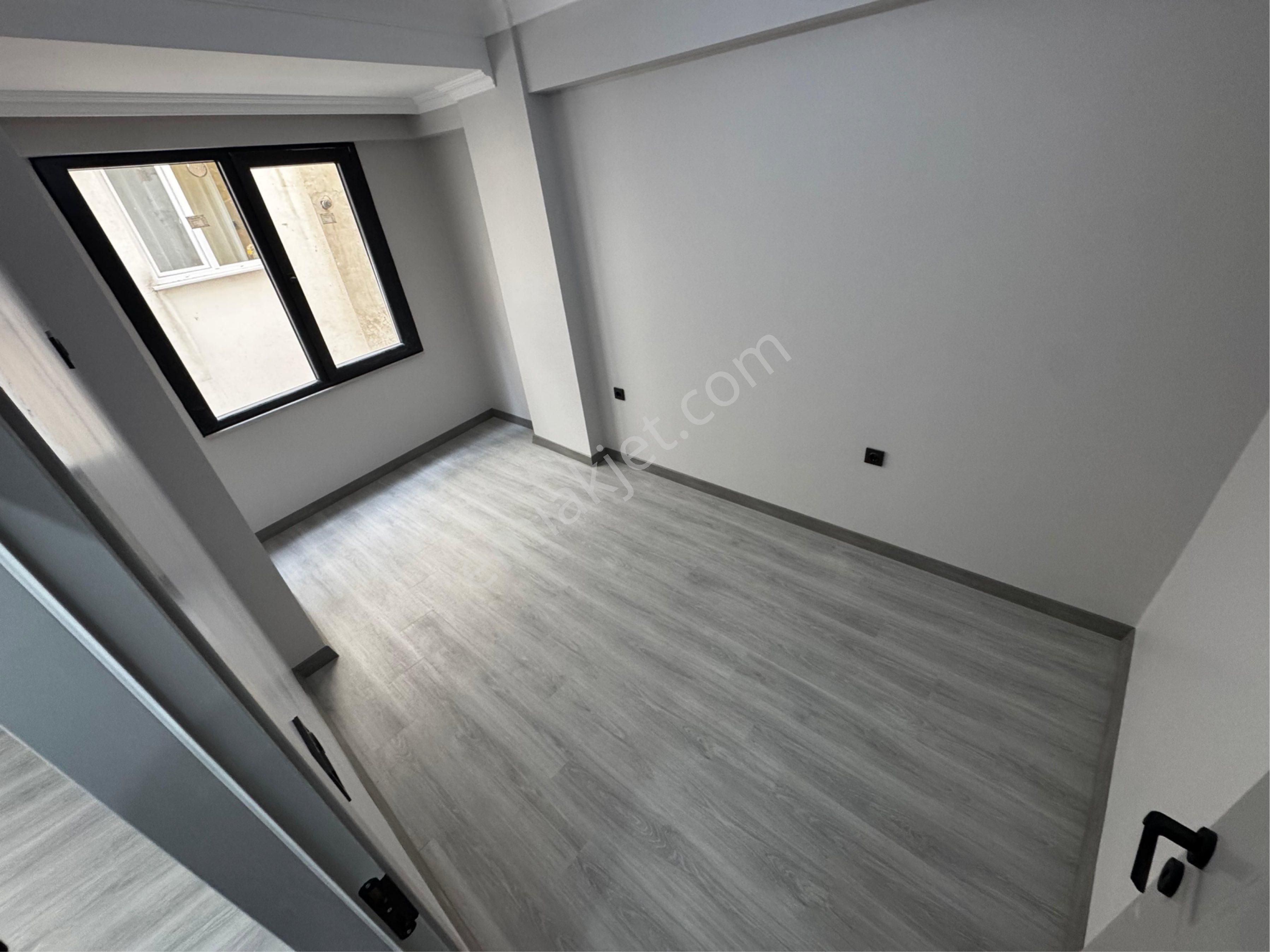 Aydın İnş. Sultançiftliği Mah 2+1 85m2 1.kat Asansörlü - Görsel 4