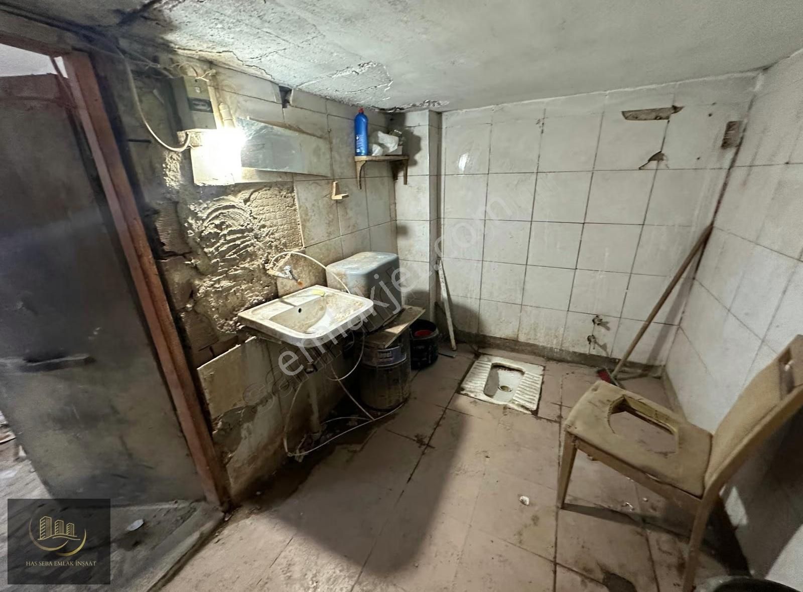 Has Seba'dan Tevfikbeyde Caddeye Çok Yakın 350m2 Kiralık Dükkann - Görsel 20