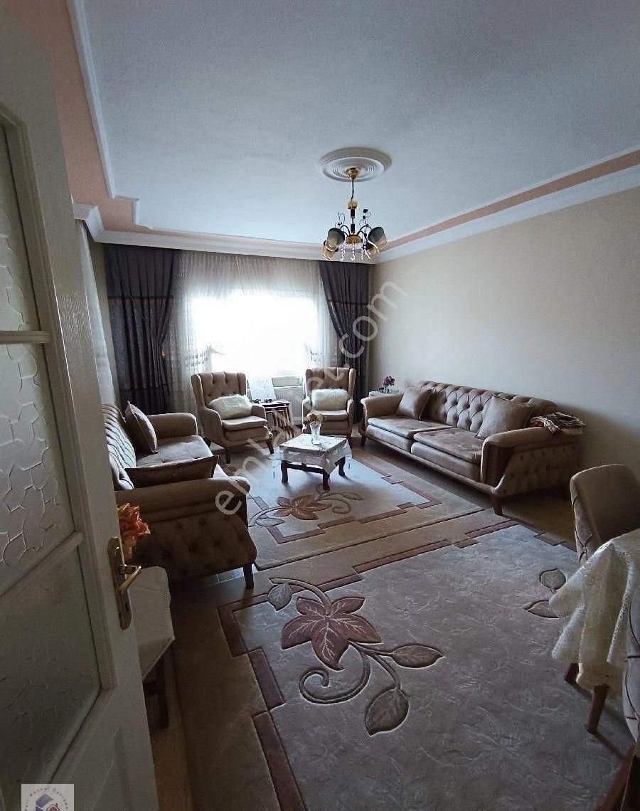 Şehitler Tepesinde 3+1 Bagimsiz Mutfaklı Doğalgazlı Asansörlü Kiralık Daire