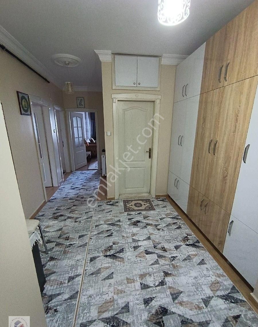 Şehitler Tepesinde 3+1 Bagimsiz Mutfaklı Doğalgazlı Asansörlü Kiralık Daire - Görsel 5