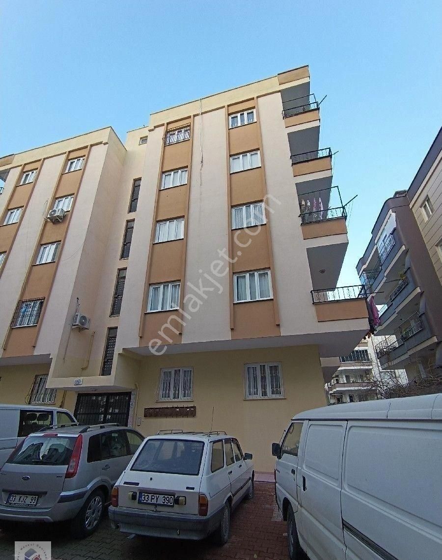 Şehitler Tepesinde 3+1 Bagimsiz Mutfaklı Doğalgazlı Asansörlü Kiralık Daire - Görsel 10