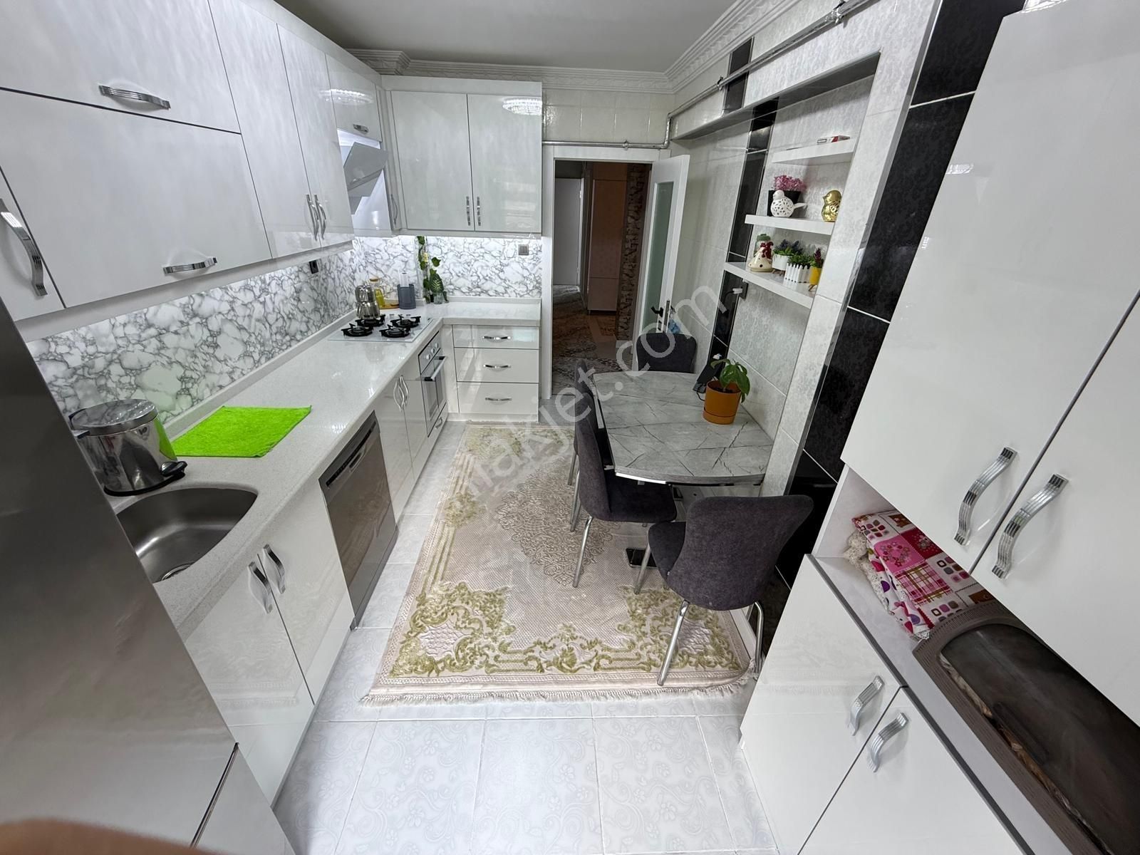 Atapark'da Ara Kat 3+1 Ultra Lüx E.banyolu Fırsat Daire - Görsel 9