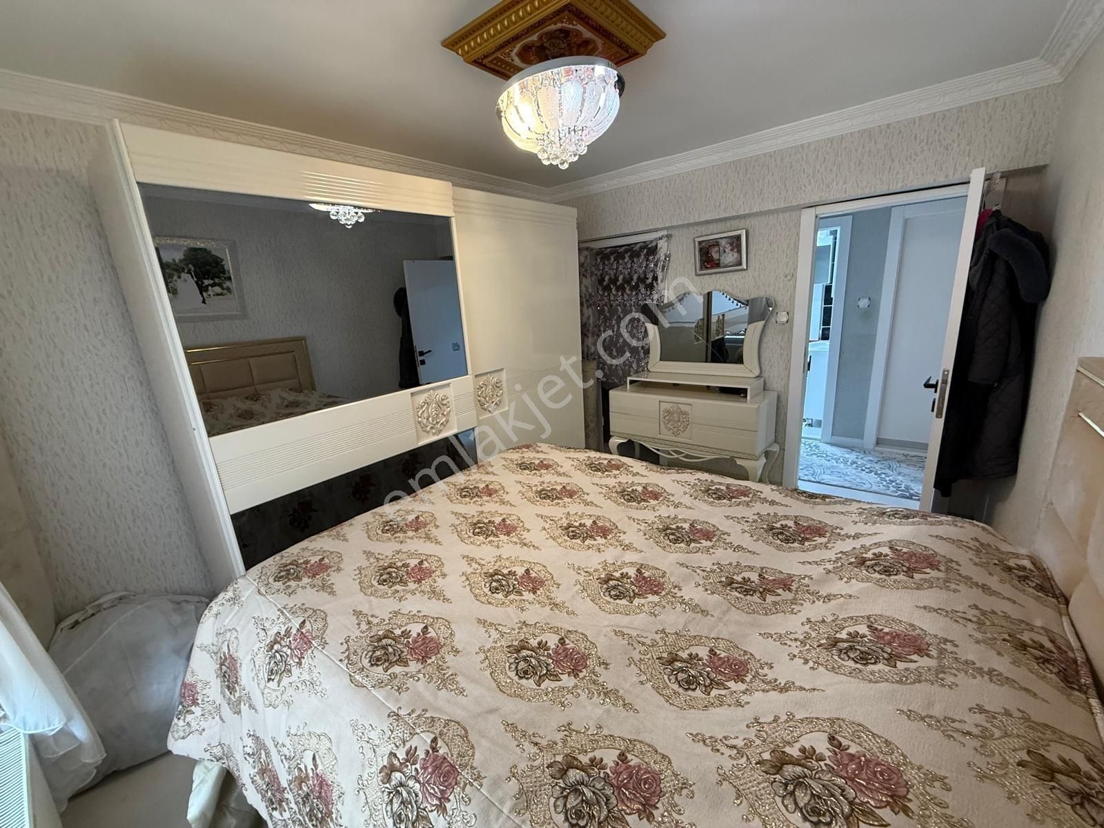 Atapark'da Ara Kat 3+1 Ultra Lüx E.banyolu Fırsat Daire - Görsel 14