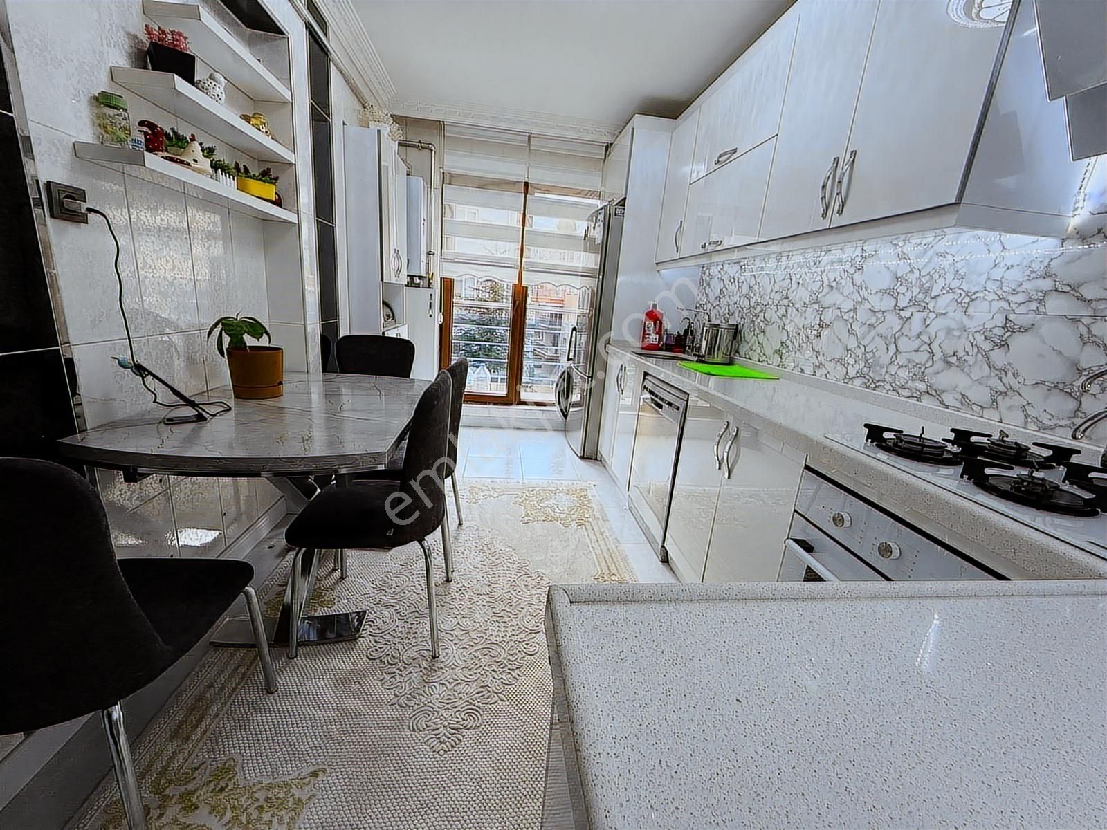 Atapark'da Ara Kat 3+1 Ultra Lüx E.banyolu Fırsat Daire - Görsel 24