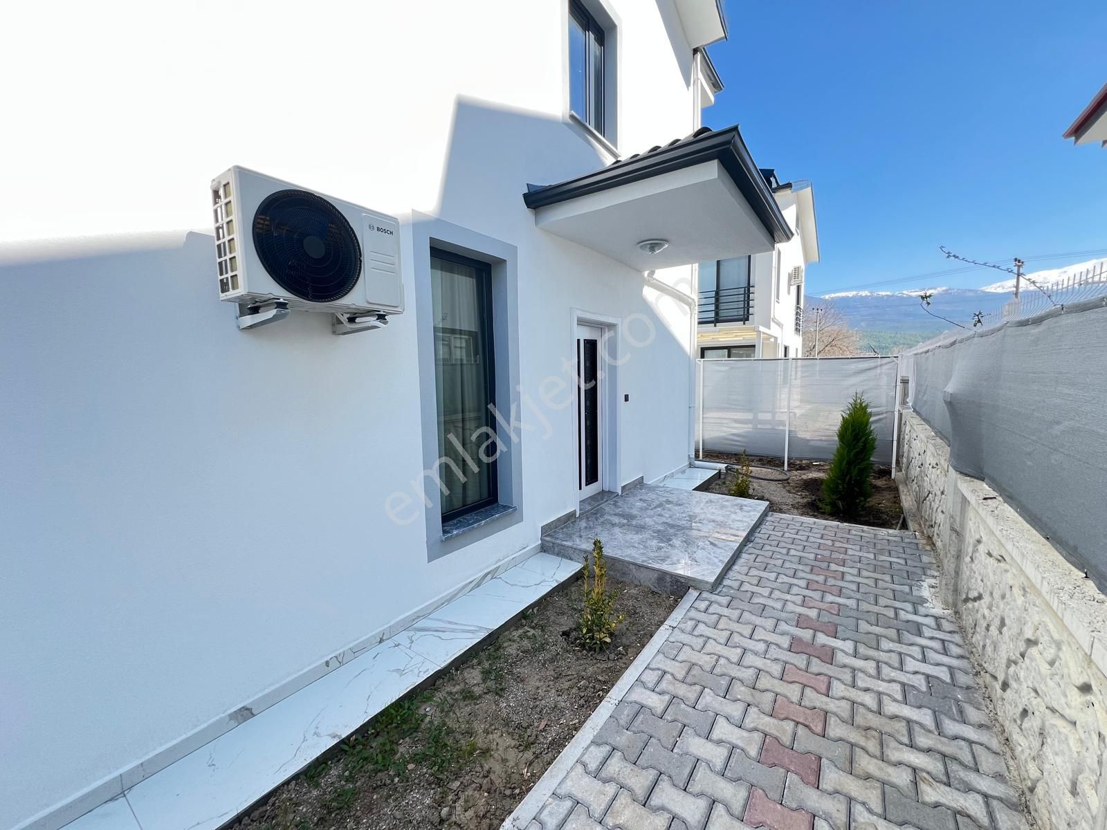 Goldhouse Dan Kiralık Villa 4+1 Uzun Dönem Sıfır Full Eşyalı - Görsel 35