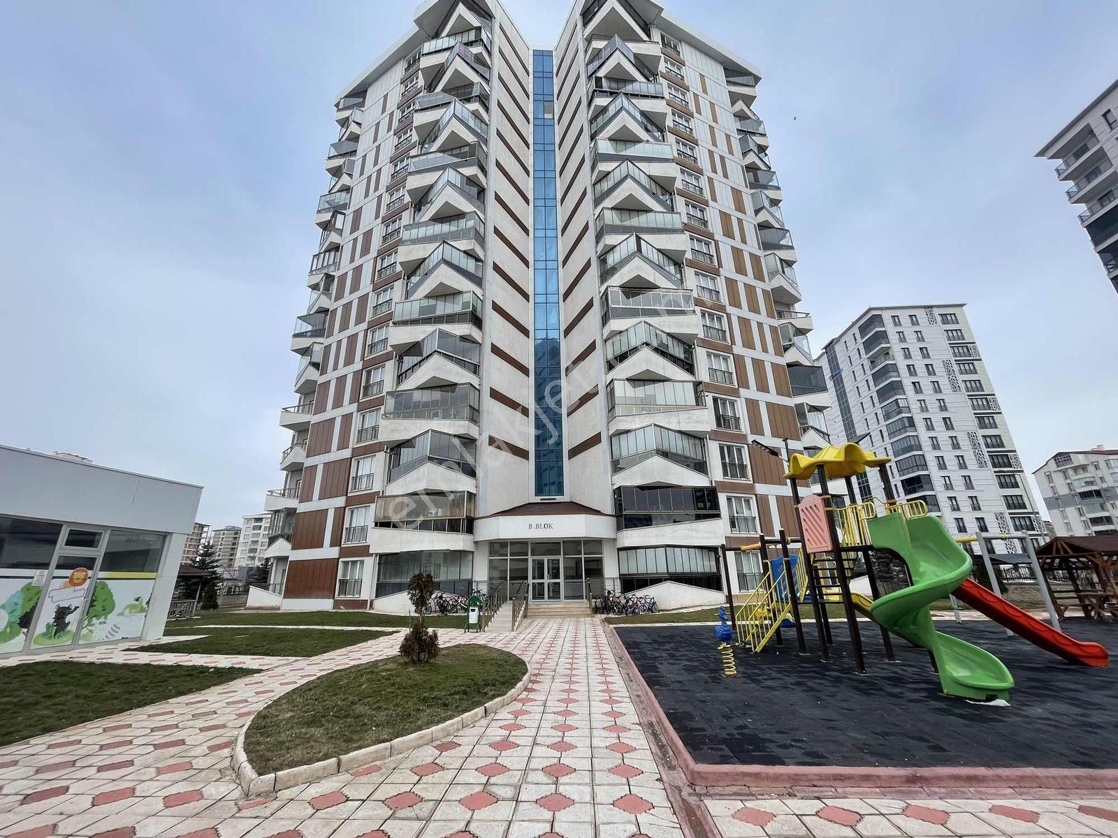 Kardeşler Mah Bumeranğ Towers 4+1 Satılık Daire - Görsel 21