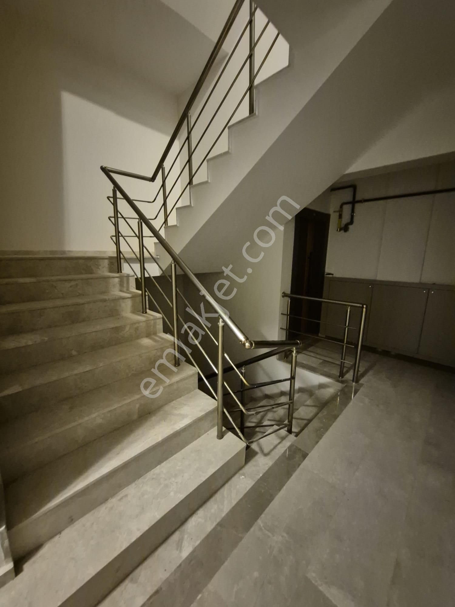 Binax Bakırçay Gayrimenkul Genç Bakımlı 1+1 Daire - Görsel 10