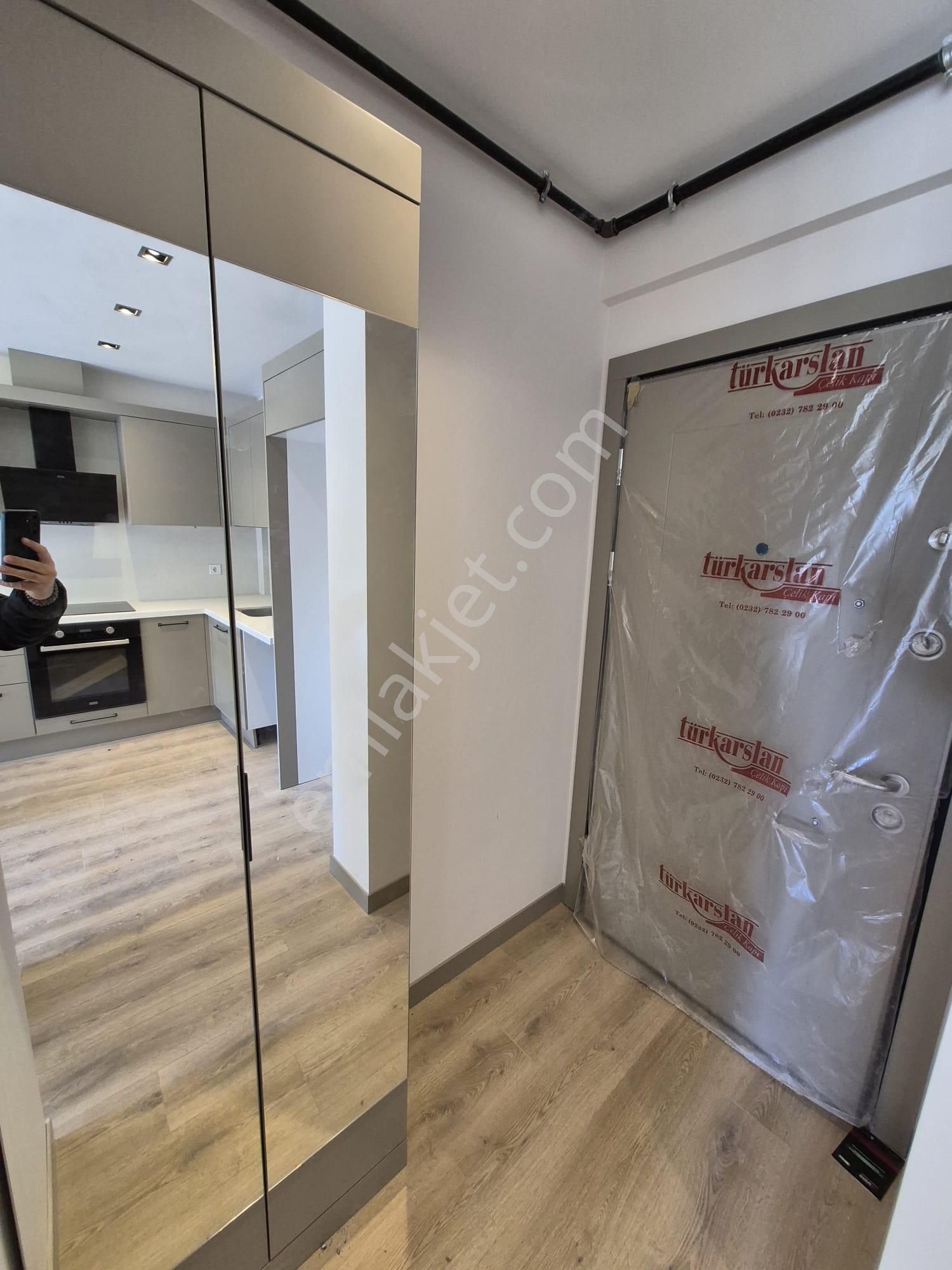 Binax Bakırçay Gayrimenkul Genç Bakımlı 1+1 Daire - Görsel 12